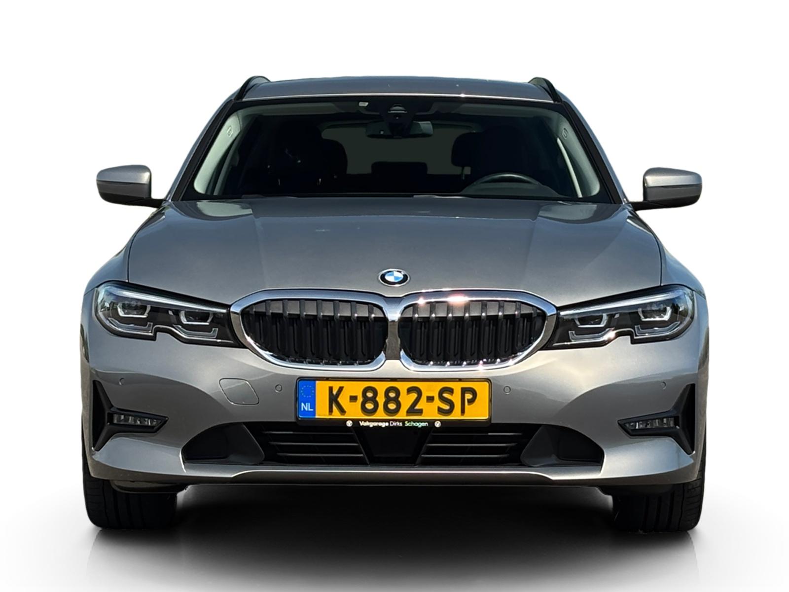 Foto van BMW 330e