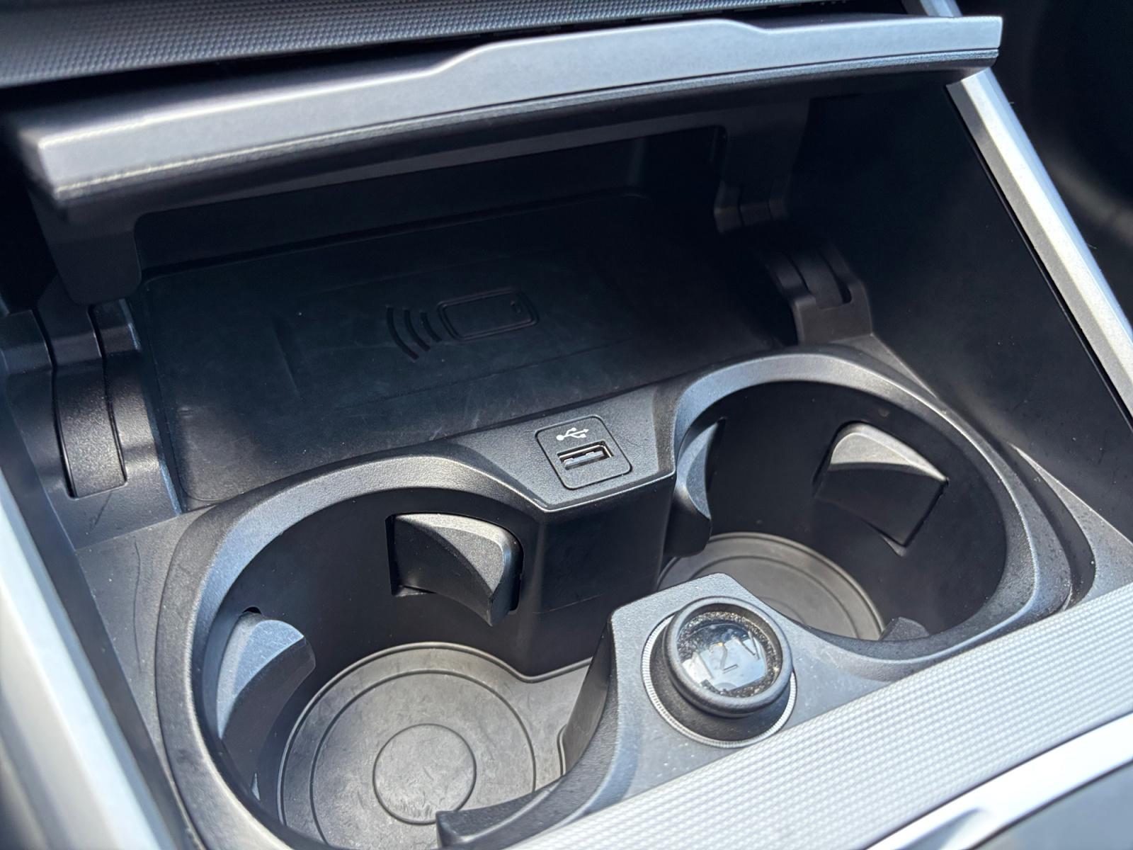 Foto van BMW 330e