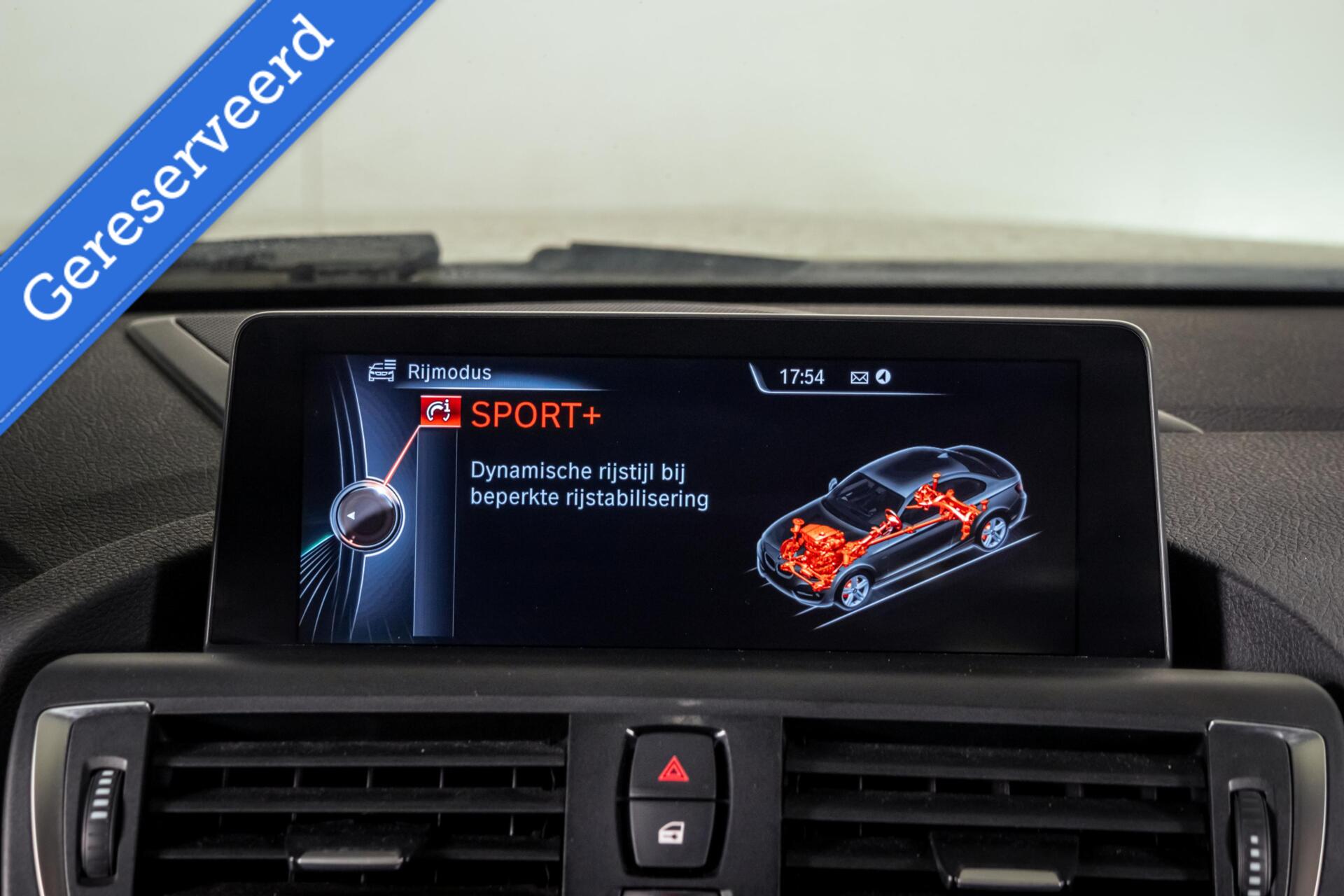 Foto van BMW M235i xDrive