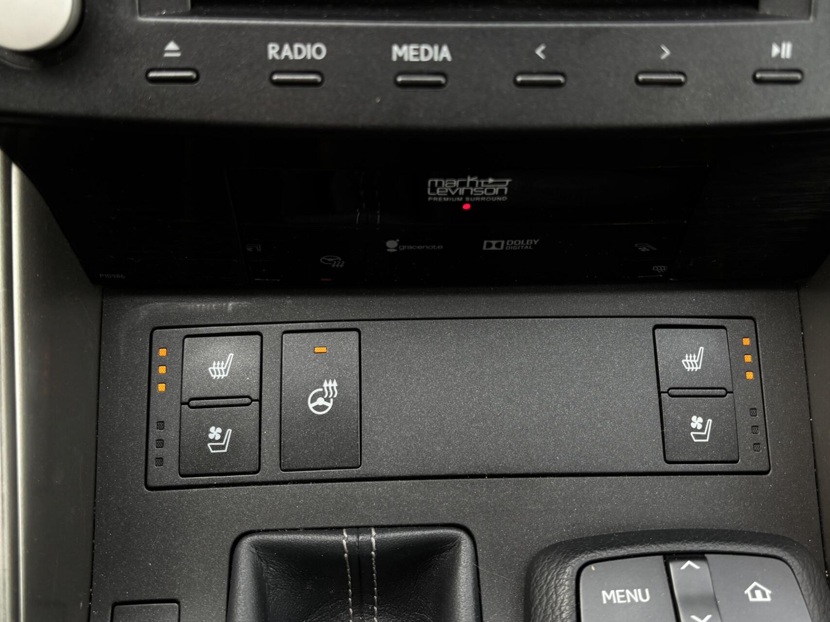Foto van Lexus Lexus Is300h