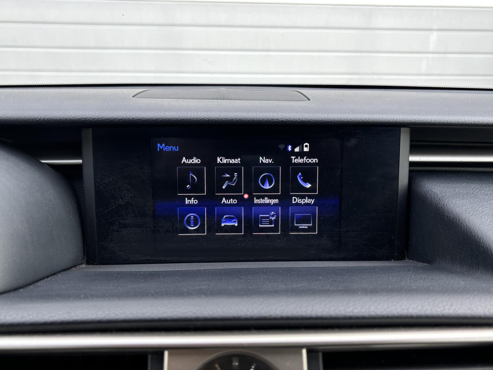 Foto van Lexus Lexus Is300h