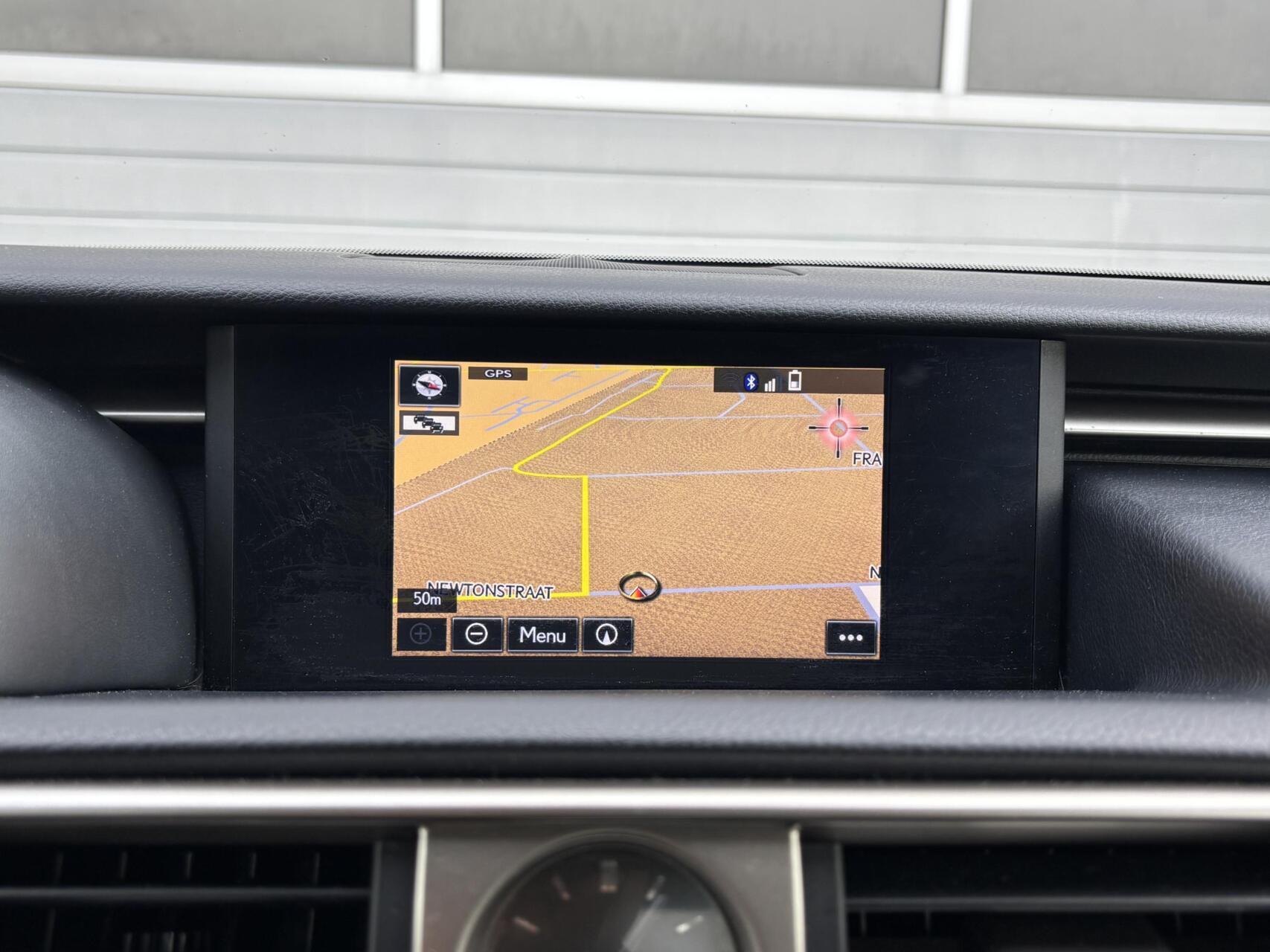 Foto van Lexus Lexus Is300h
