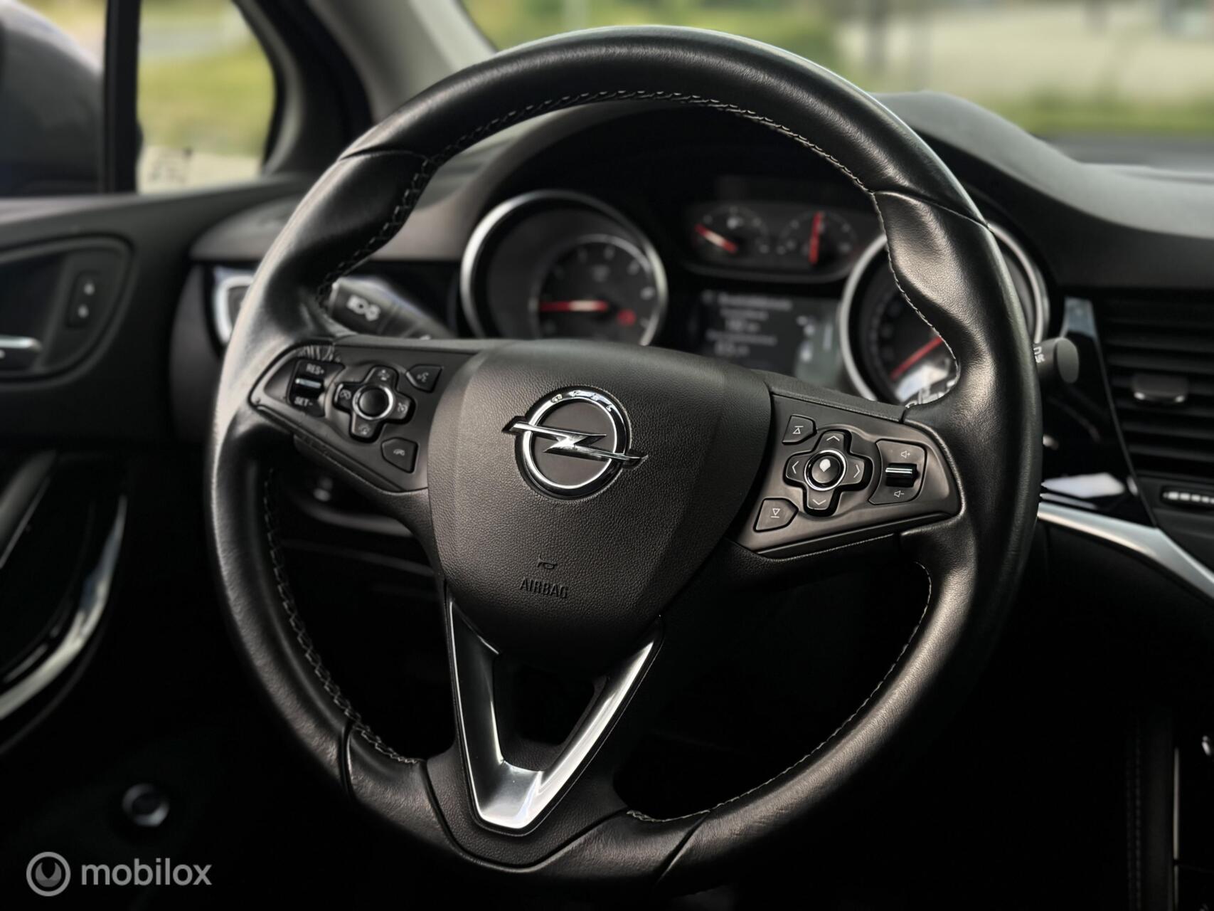 Foto van Opel Astra Sports Tourer+