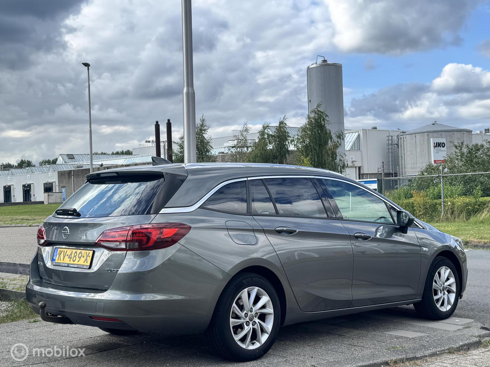 Foto van Opel Astra Sports Tourer+
