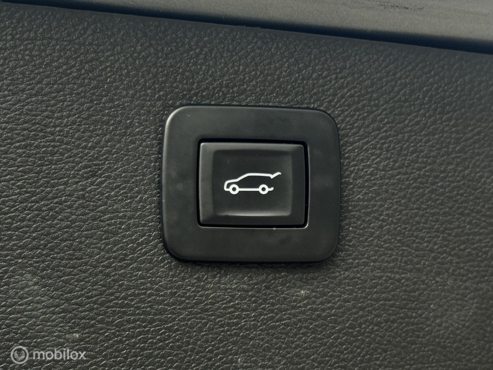 Foto van Opel Astra Sports Tourer+