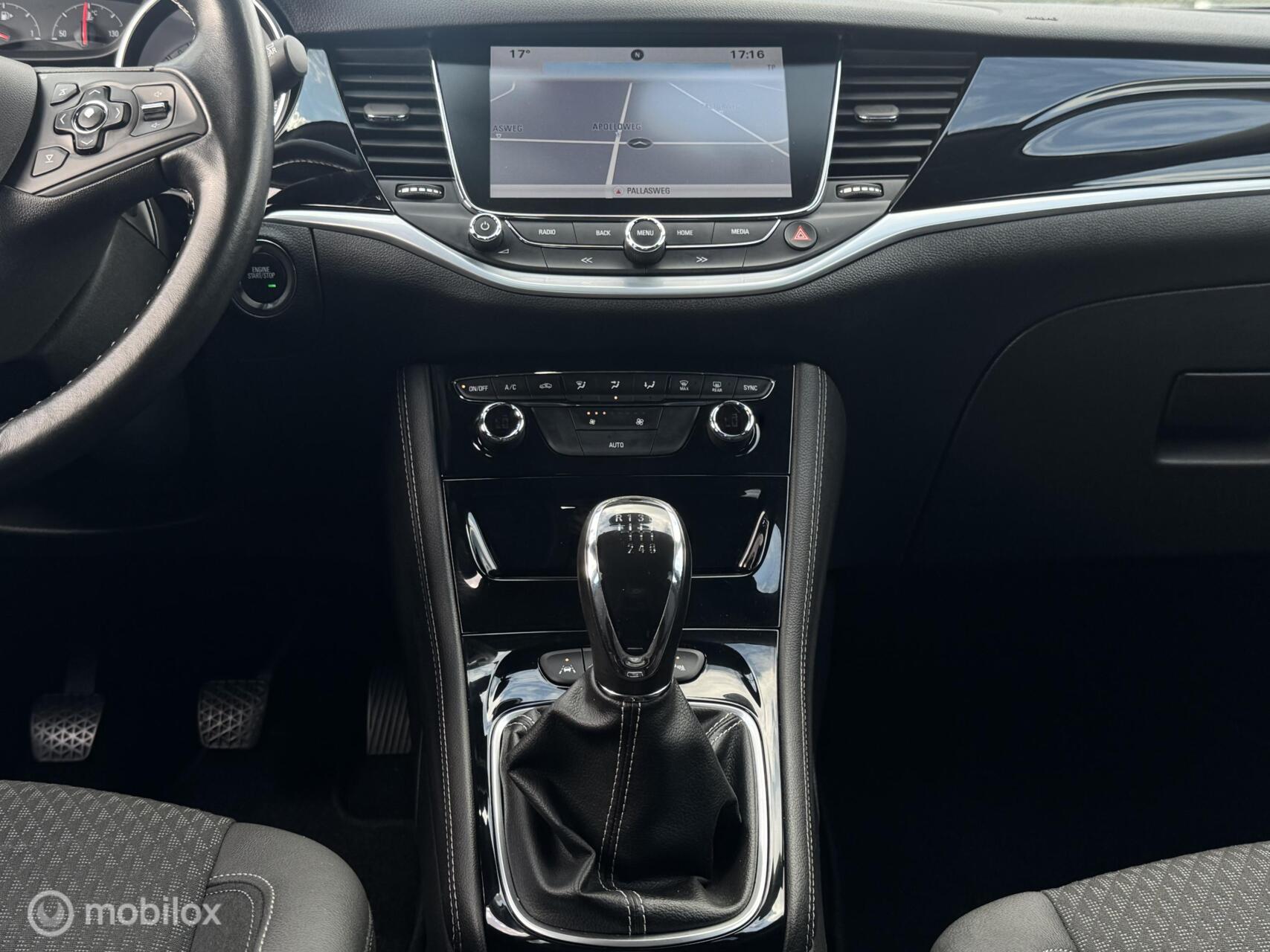 Foto van Opel Astra Sports Tourer+