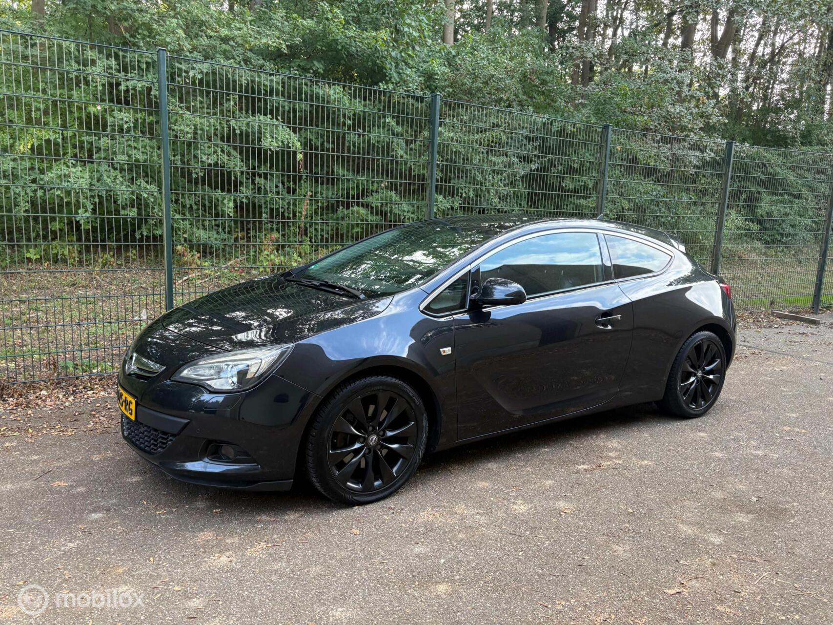 Foto van Opel Astra GTC
