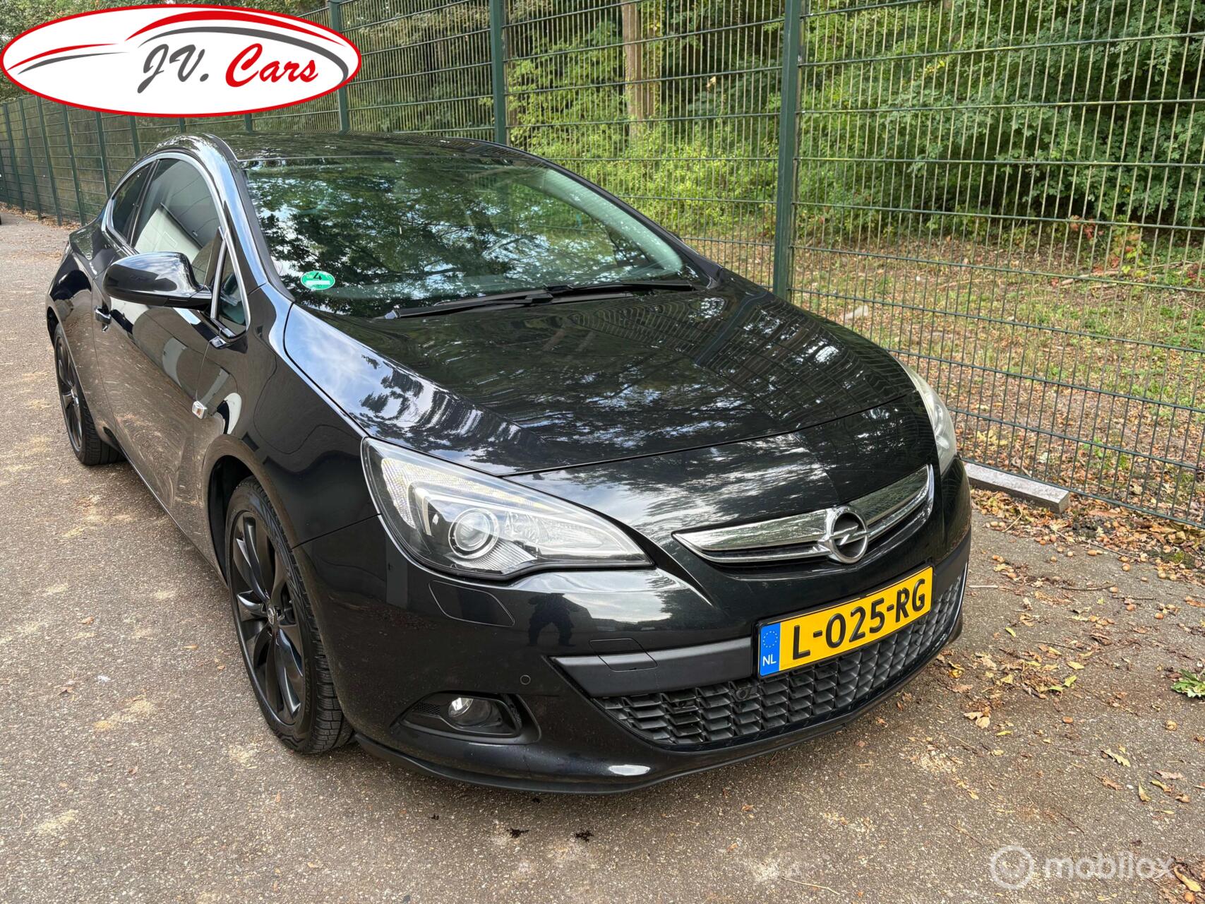Opel Astra GTC 1.4 Turbo Sport COUPE 2012 - voorkant