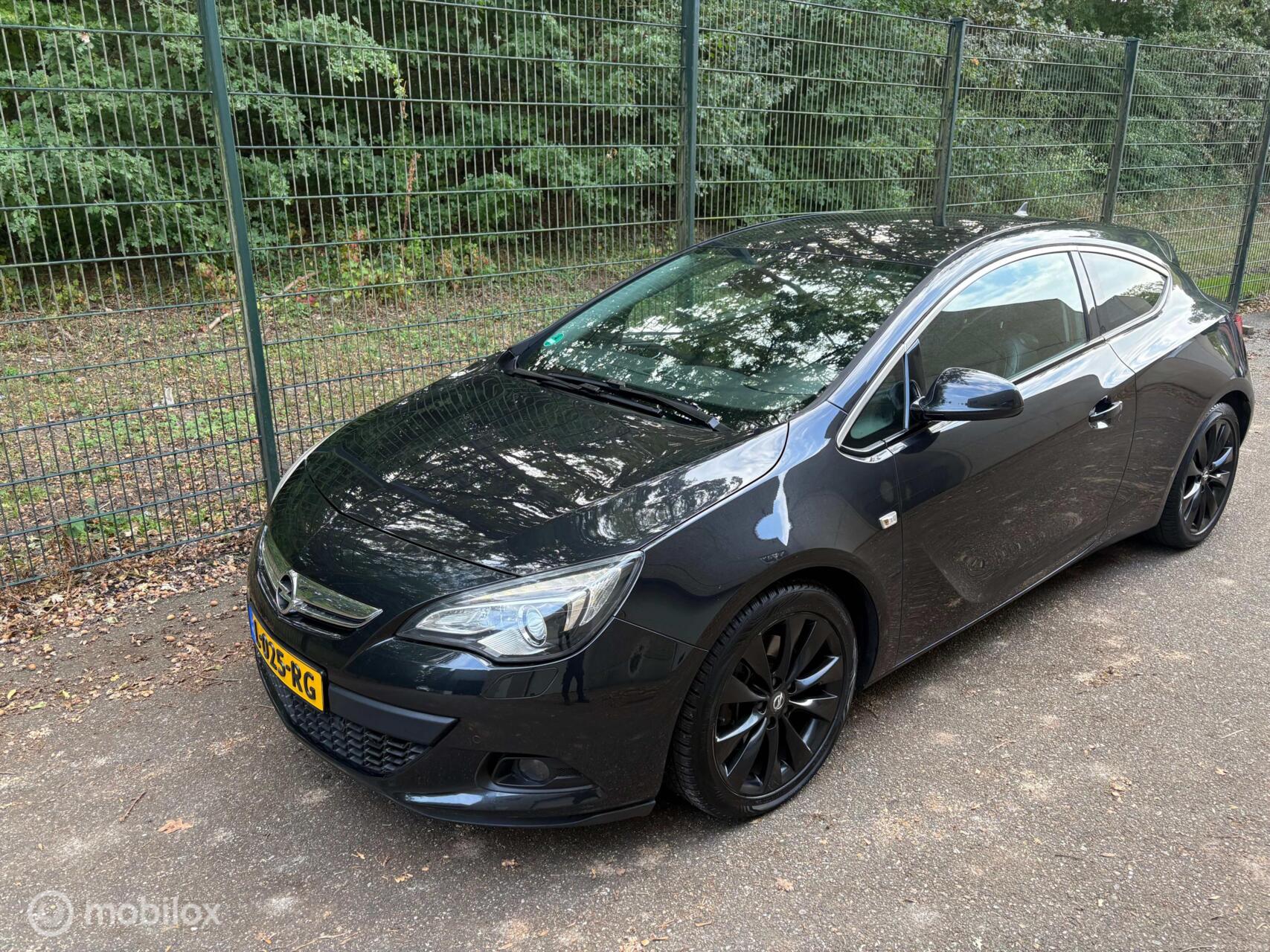 Foto van Opel Astra GTC