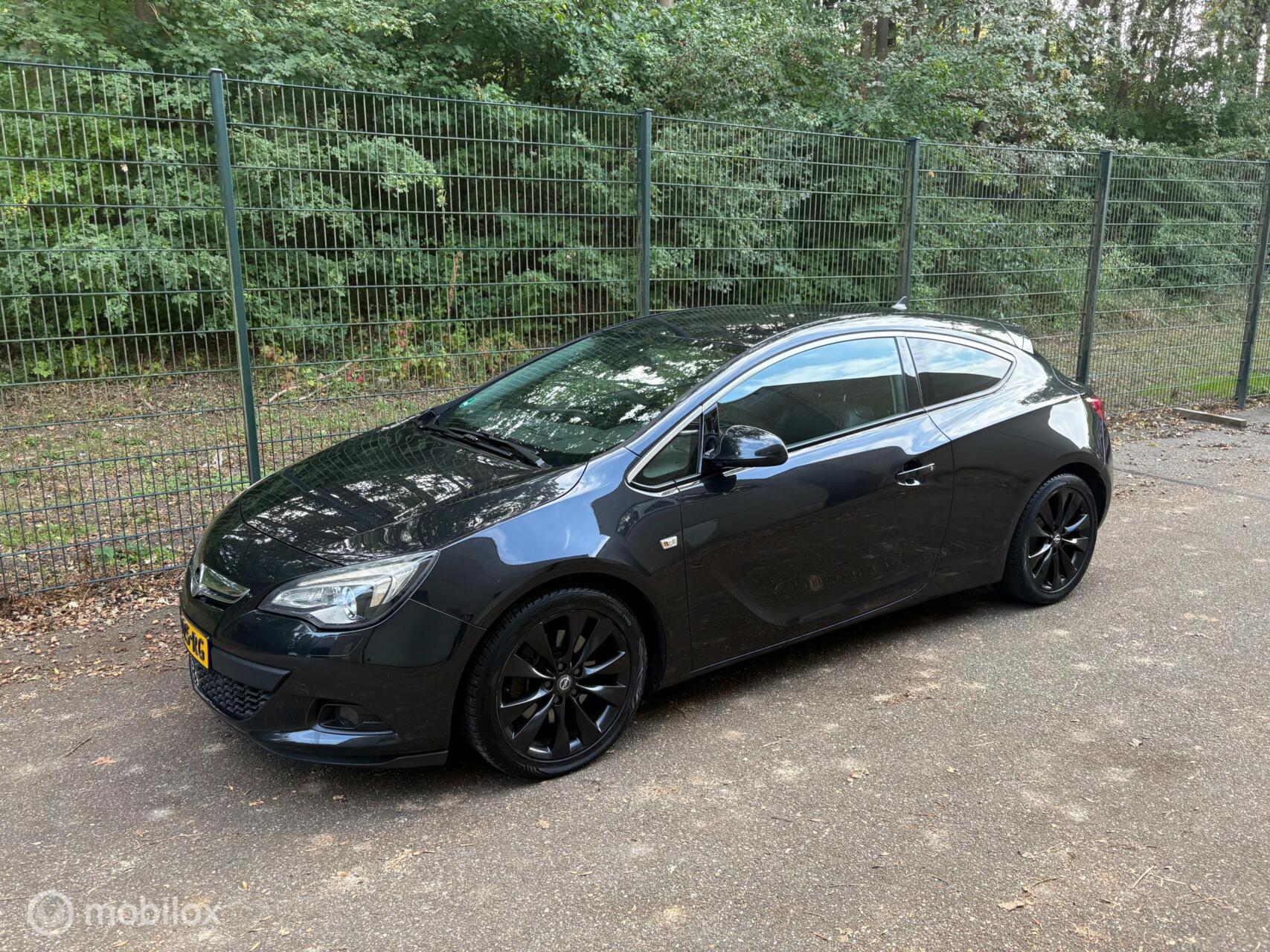 Foto van Opel Astra GTC