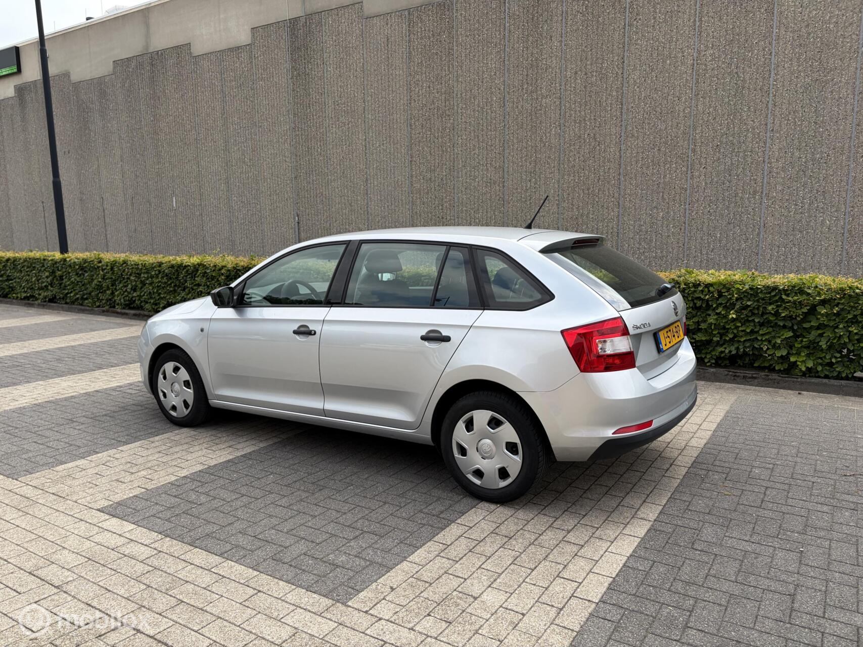 Foto van Skoda Rapid
