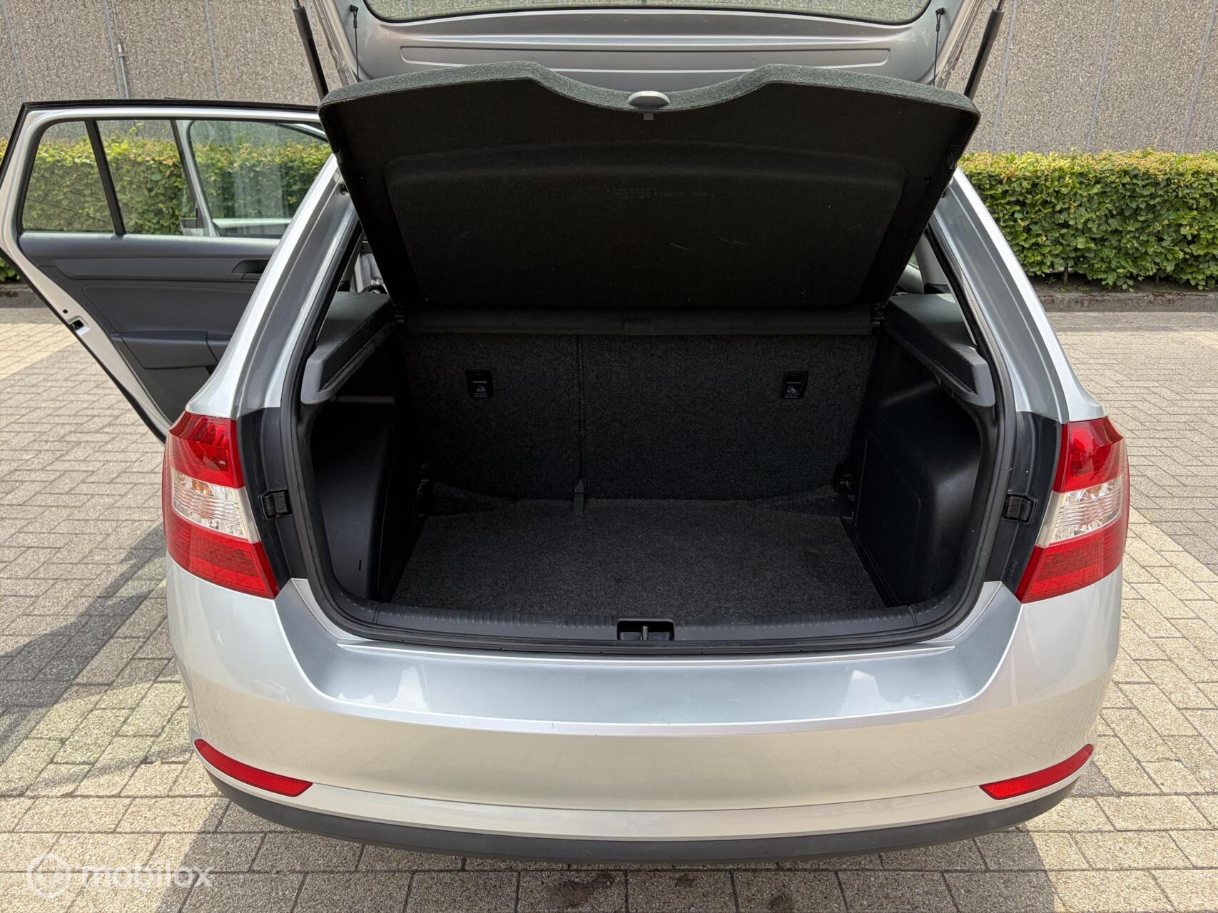 Foto van Skoda Rapid