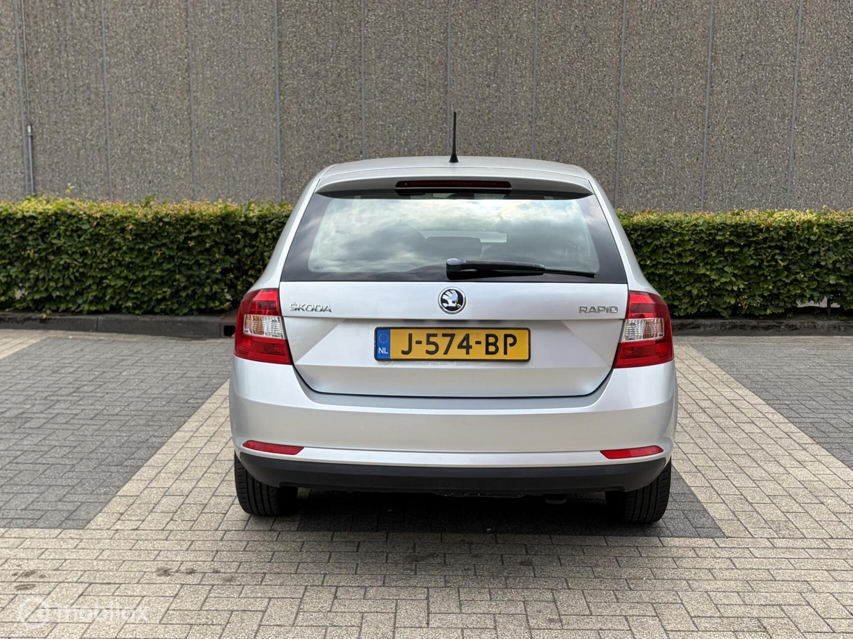 Foto van Skoda Rapid