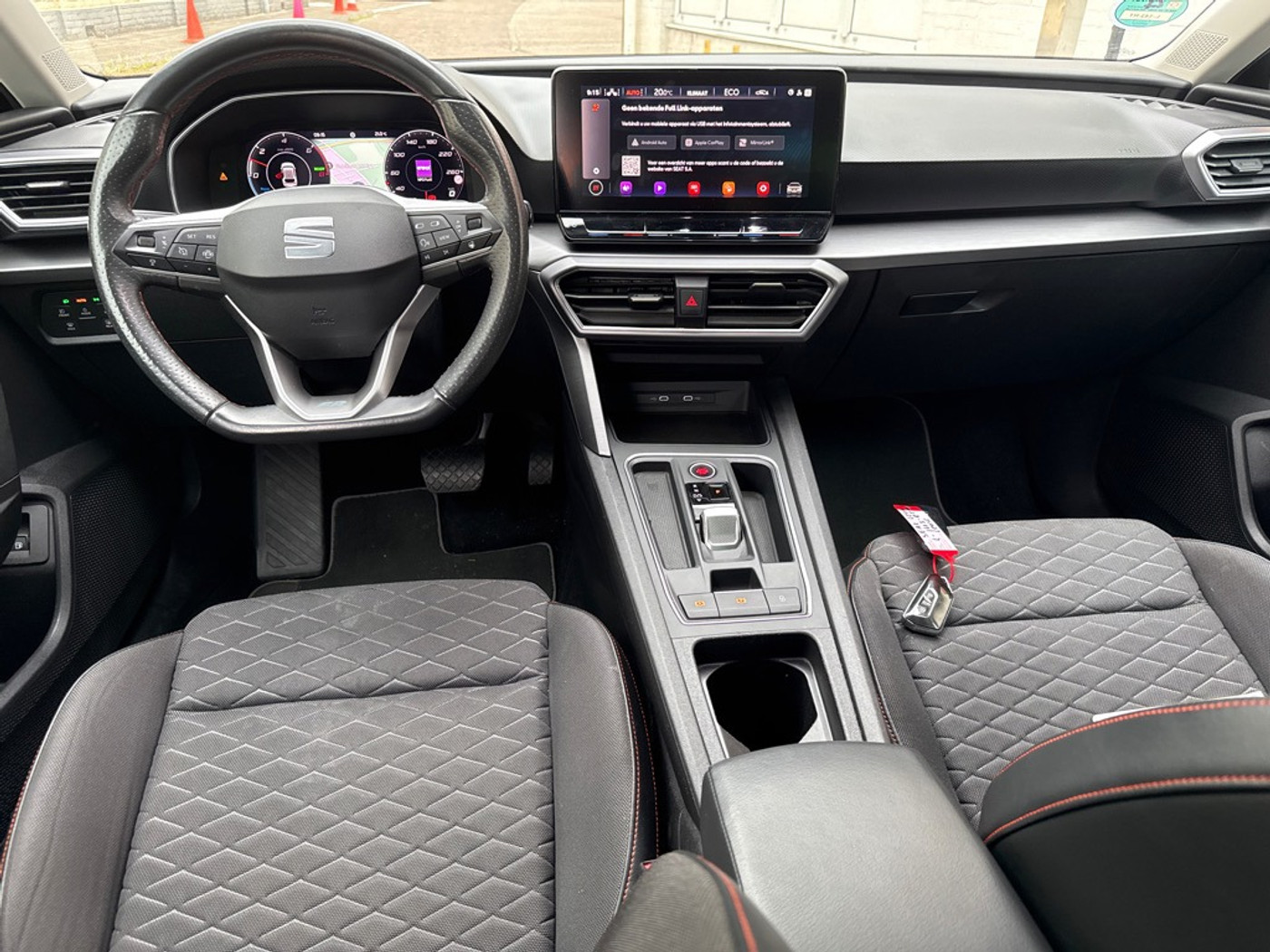 Foto van Seat Seat Leon SP E-hybrid150