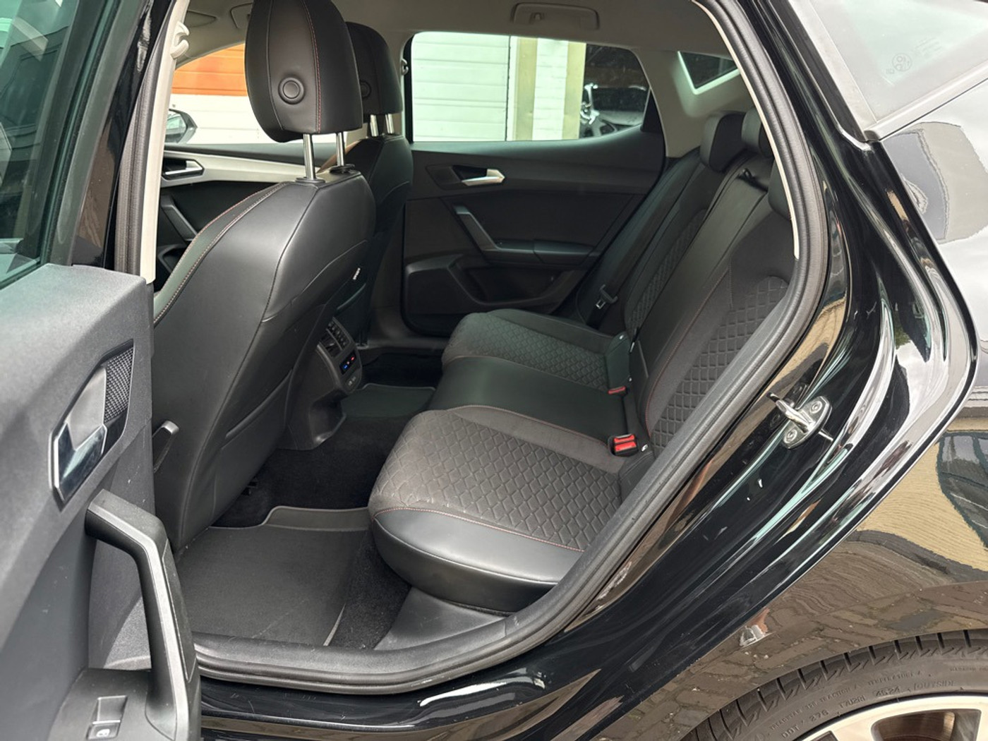 Foto van Seat Seat Leon SP E-hybrid150
