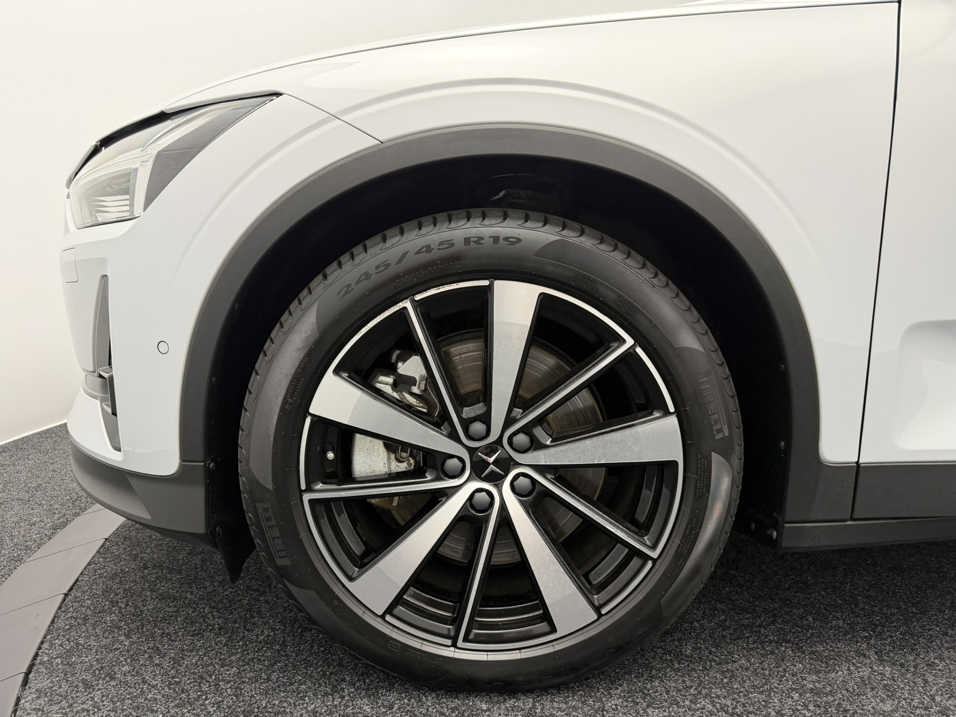 Foto van Polestar Polestar 2
