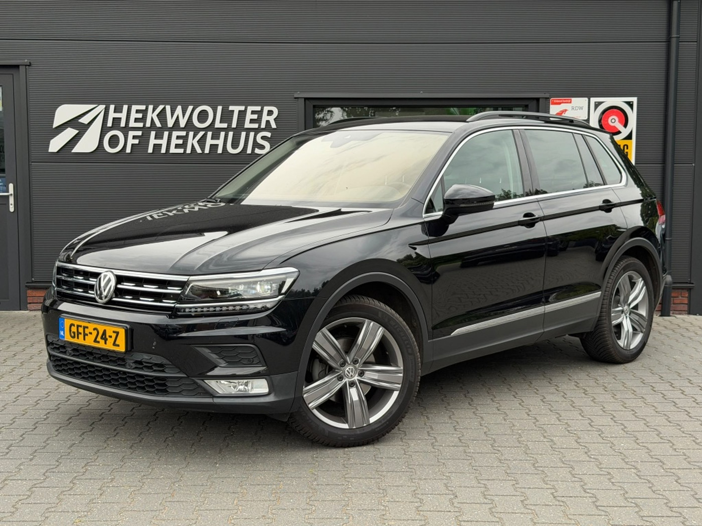 Volkswagen Tiguan 1.4 TSI 150PK DSG Highline | Trekhaak | ACC | LED | Carplay 2016 - voorkant