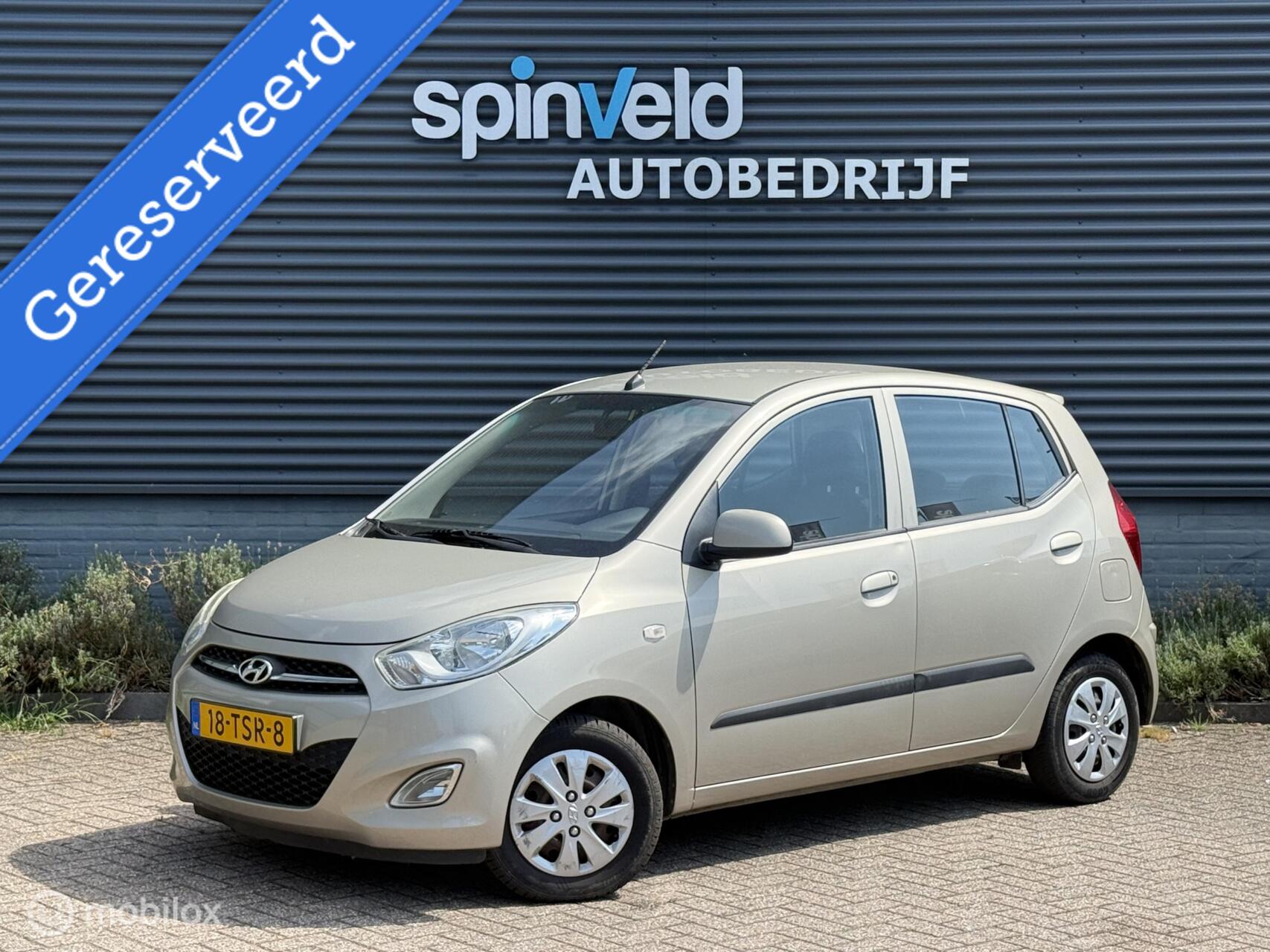Hyundai I 10 1.2 i-Motion - Airco - Elektrische ramen - 2012 - voorkant