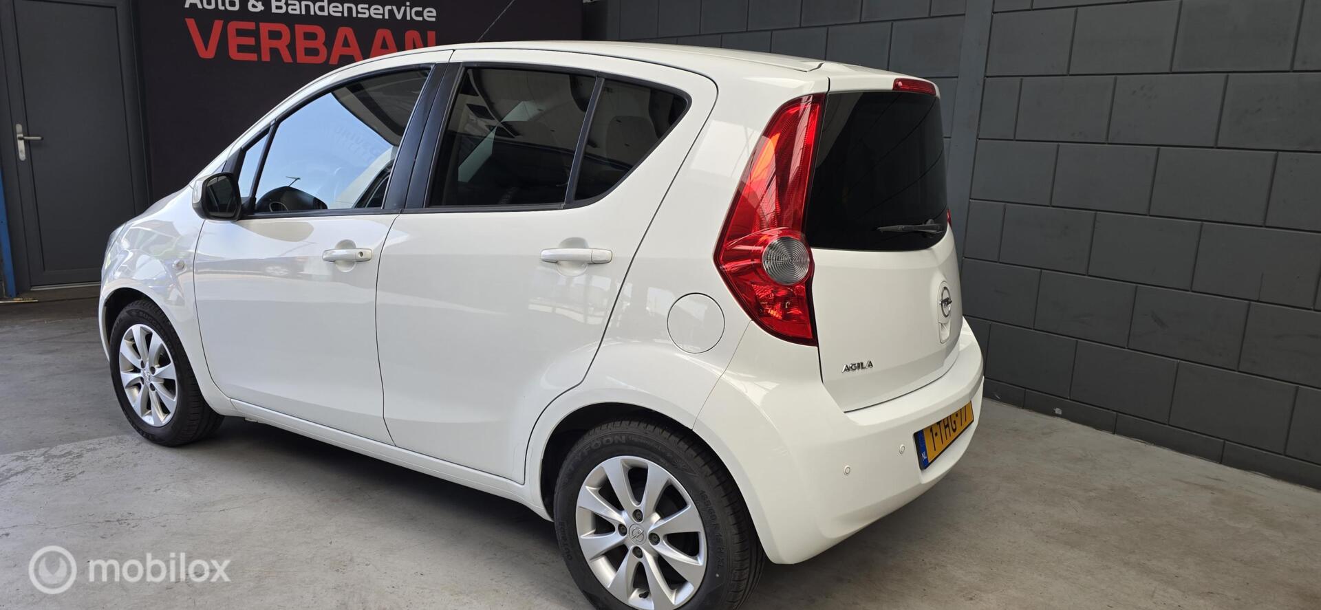 Foto van Opel Agila