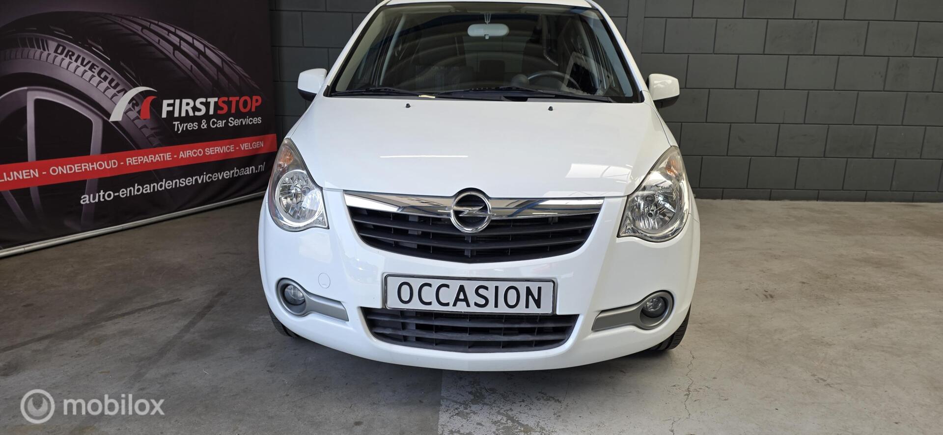 Foto van Opel Agila