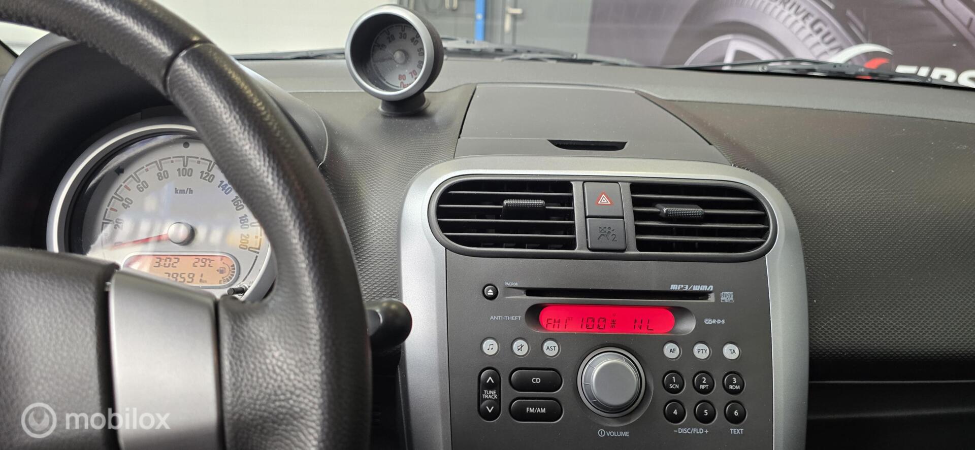 Foto van Opel Agila