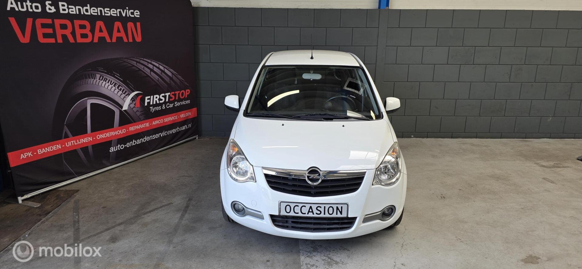 Foto van Opel Agila