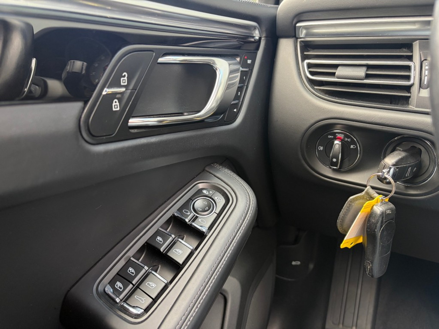 Foto van Porsche Macan S