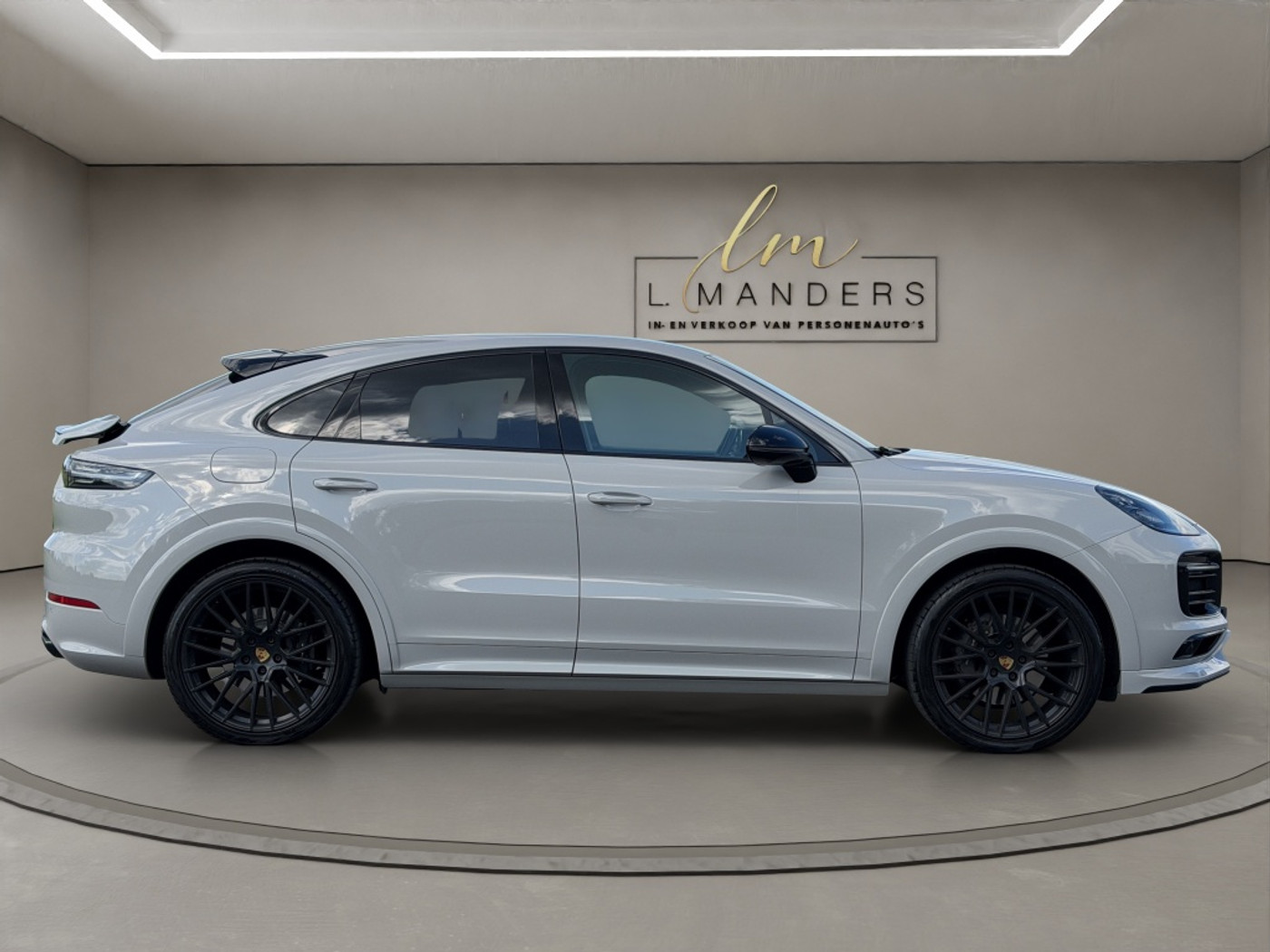 Foto van Porsche Cayenne E-hybrid