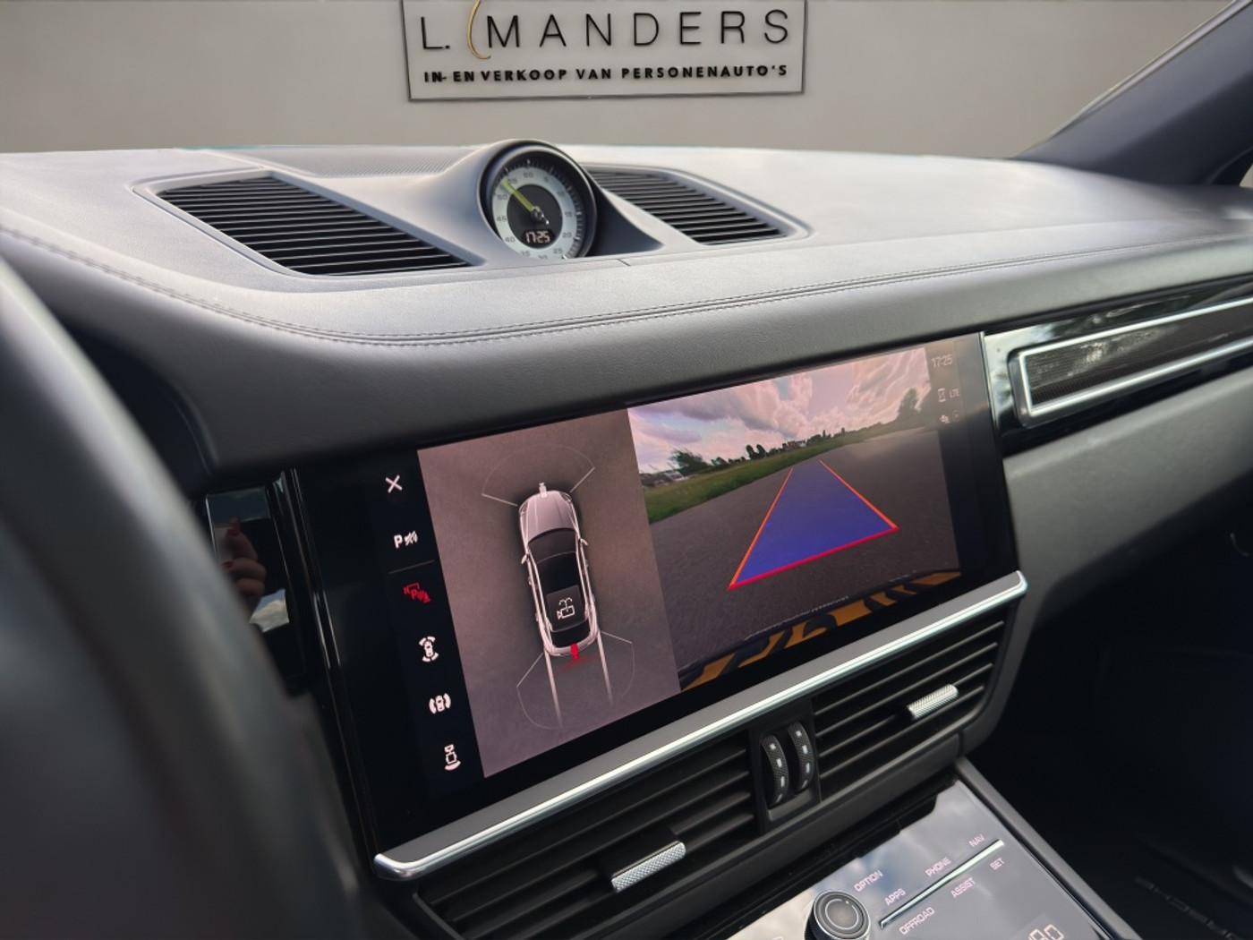 Foto van Porsche Cayenne E-hybrid