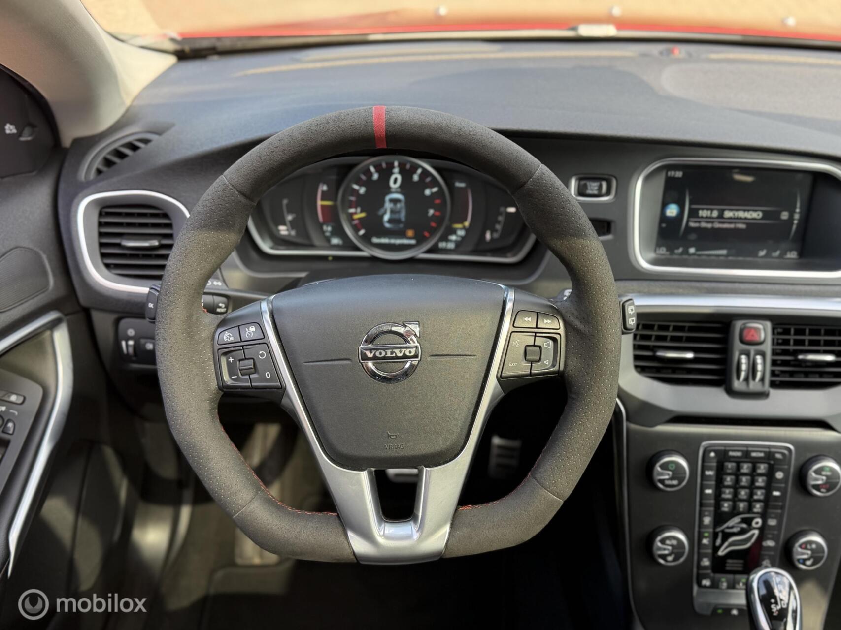 Foto van Volvo V40 Cross Country