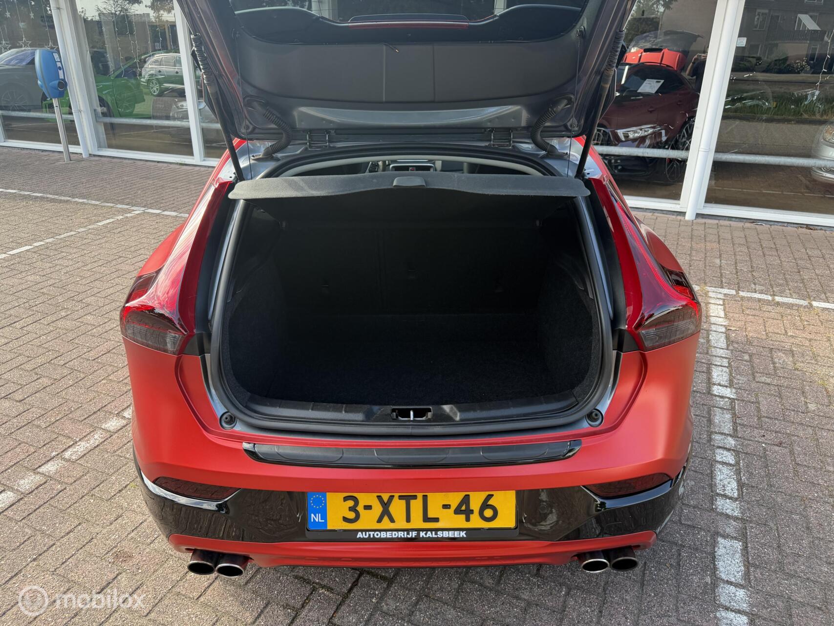 Foto van Volvo V40 Cross Country
