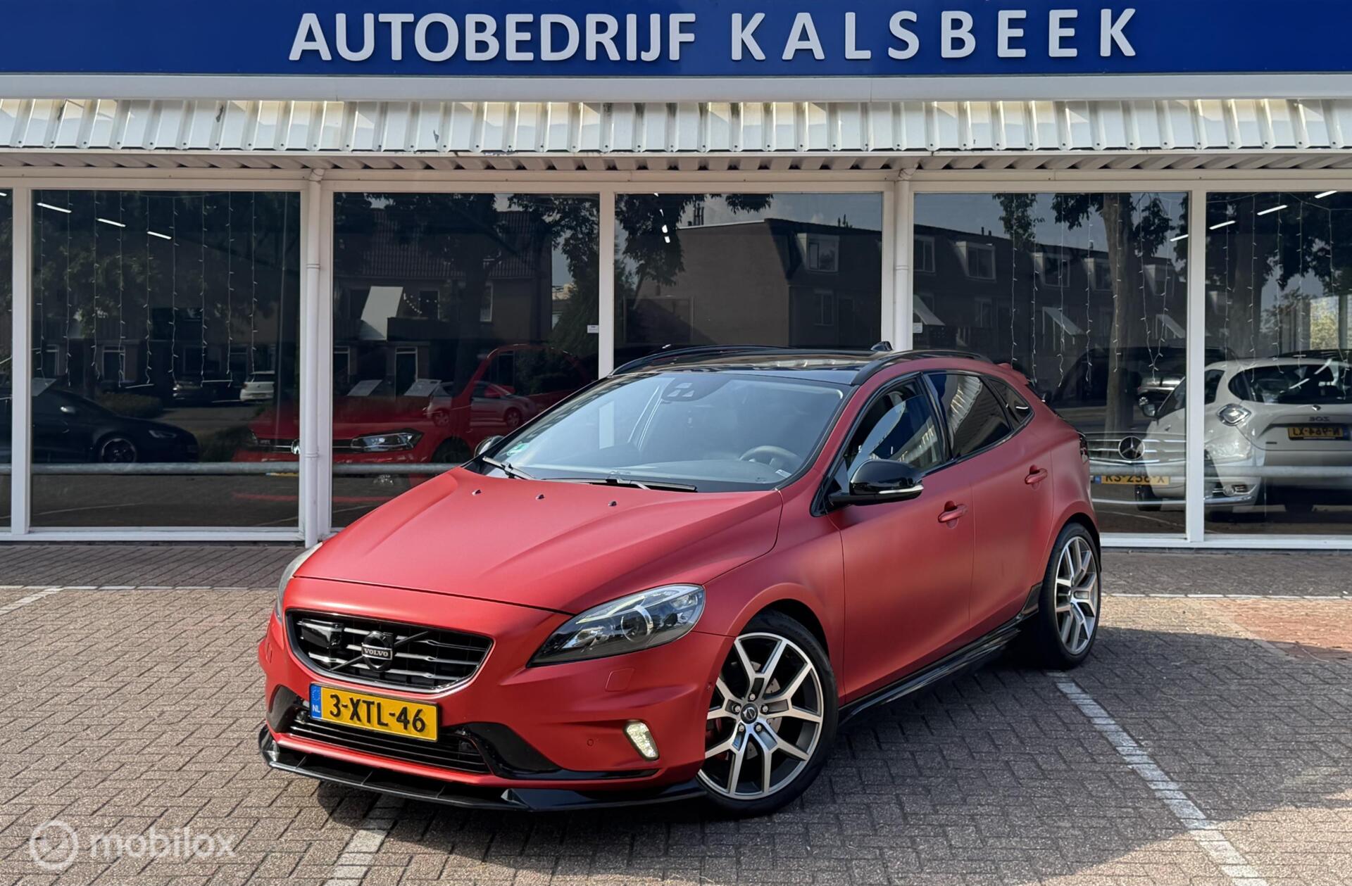 Volvo V40 Cross Country 2.5 T5 AWD Ocean Race|Uniek|Downpipe|Camera|Memory|Blindspot|K&N Sportluchtfilter| 2014 - voorkant
