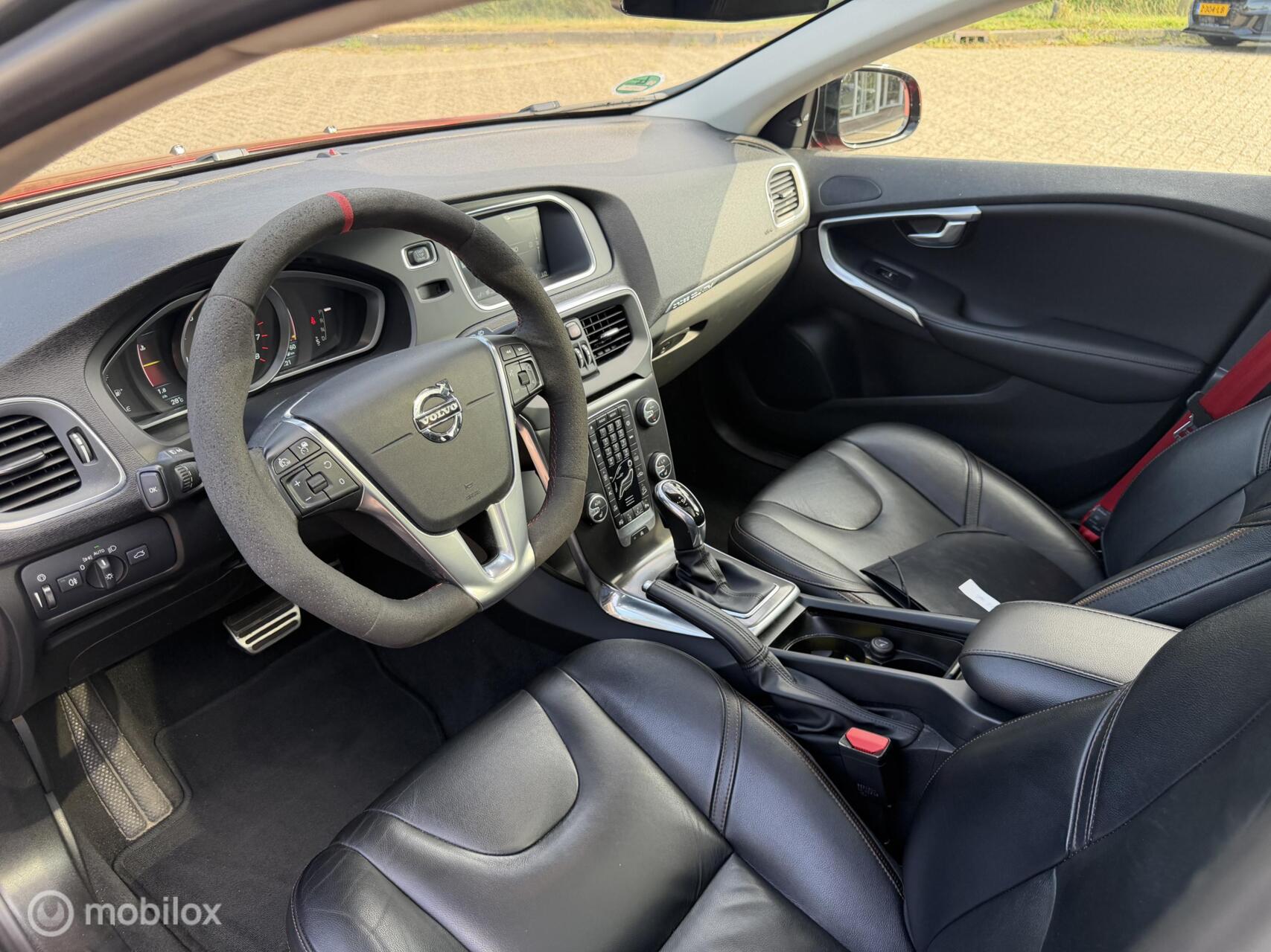 Foto van Volvo V40 Cross Country