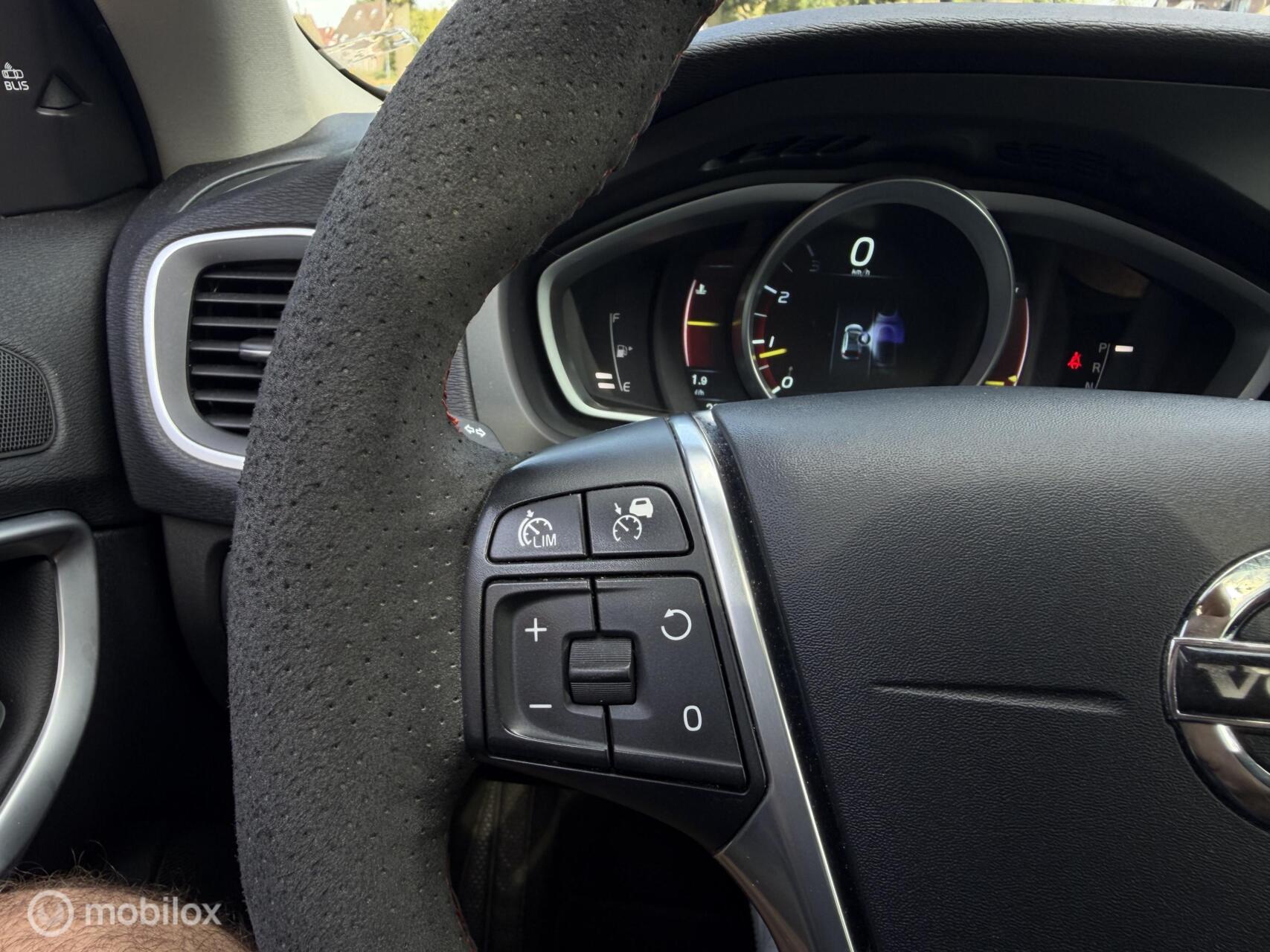 Foto van Volvo V40 Cross Country