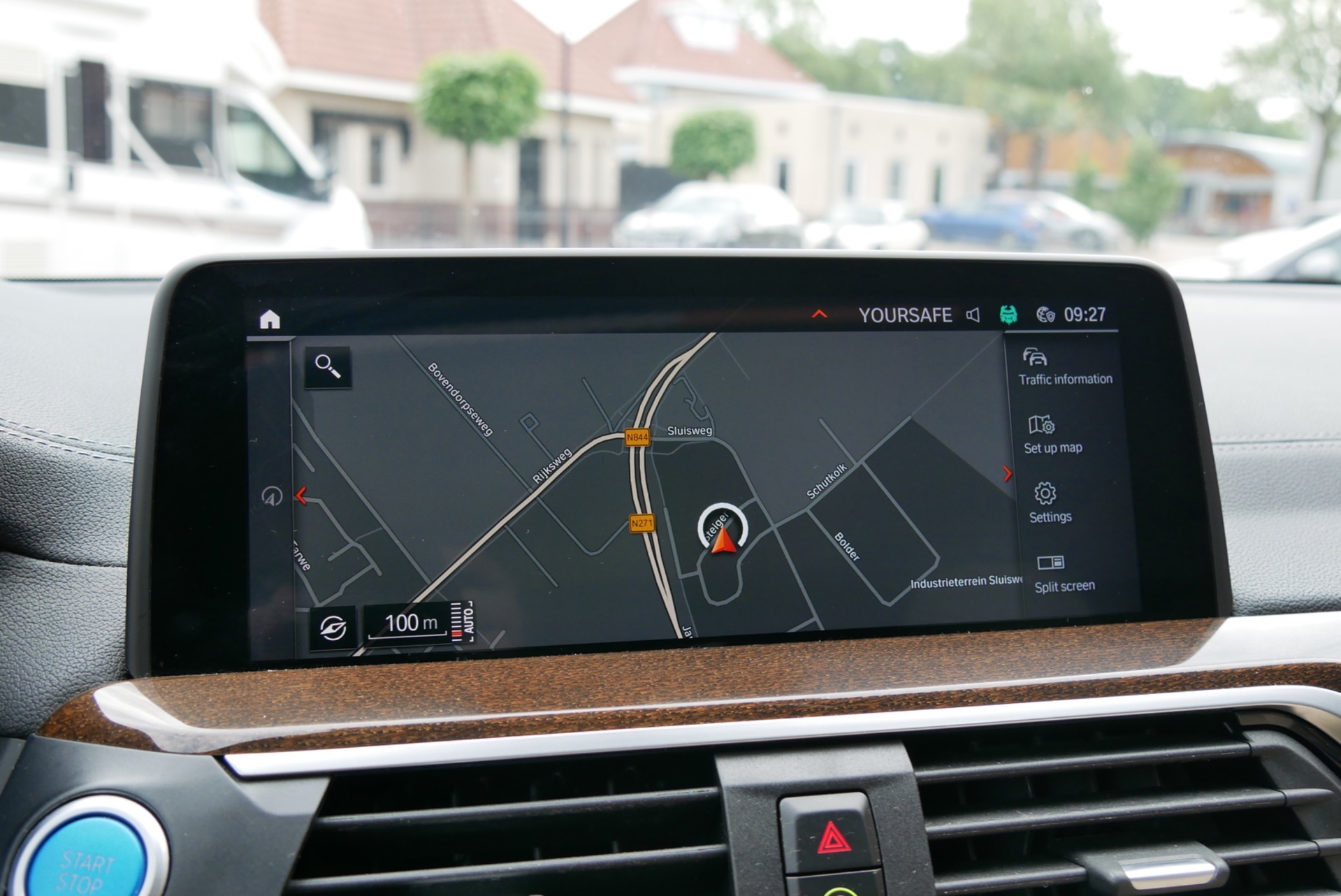 Foto van BMW Ix3