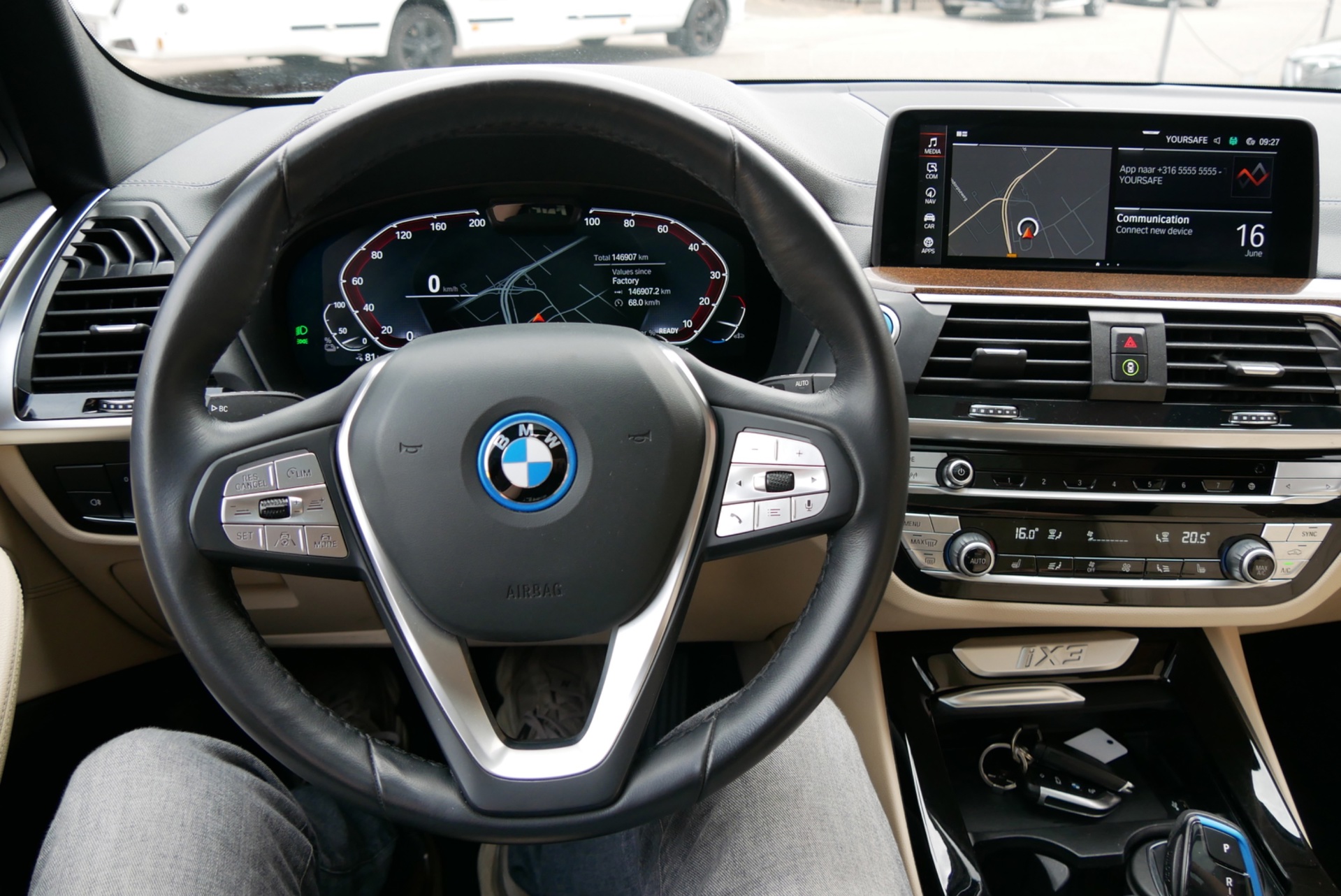 Foto van BMW Ix3