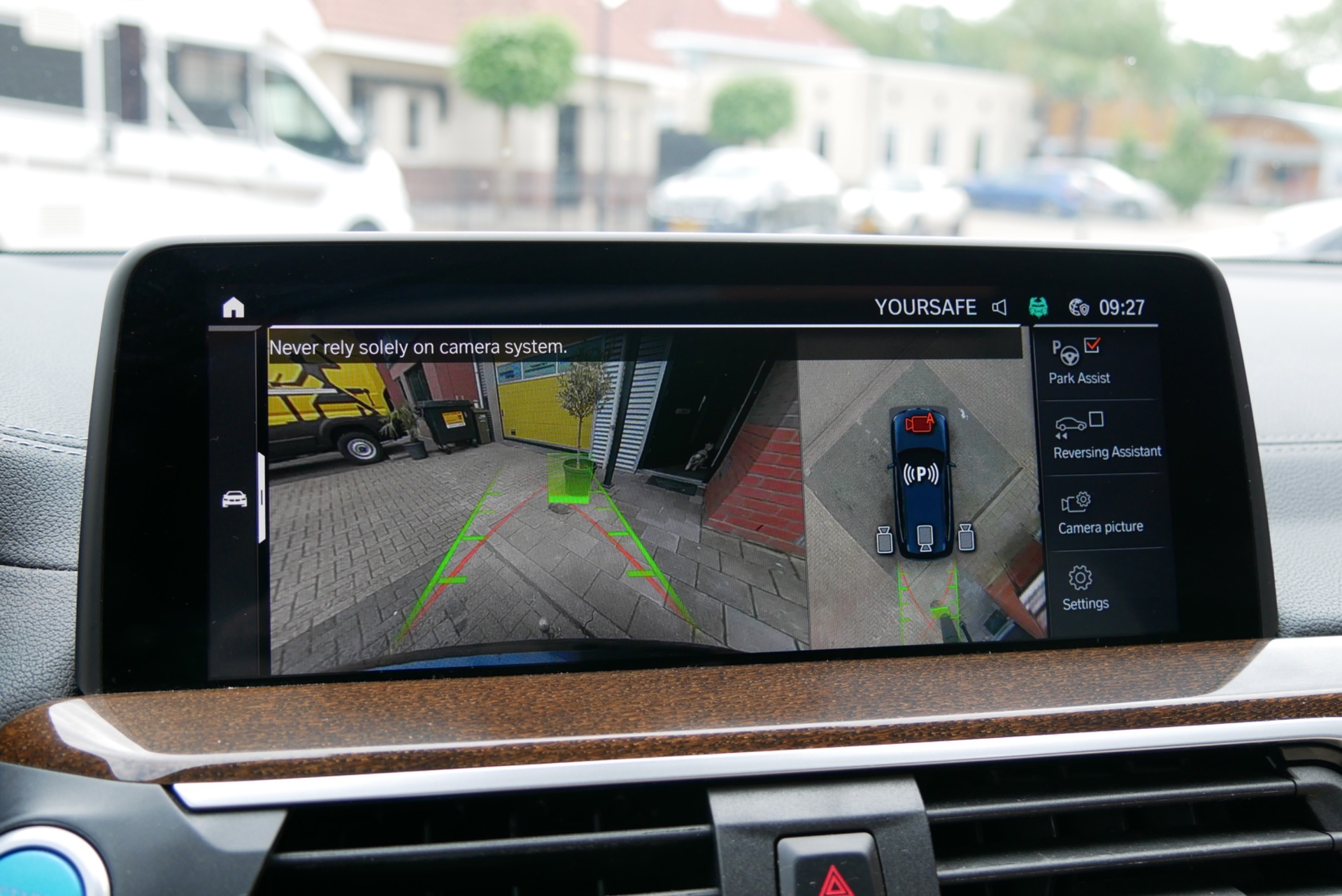 Foto van BMW Ix3