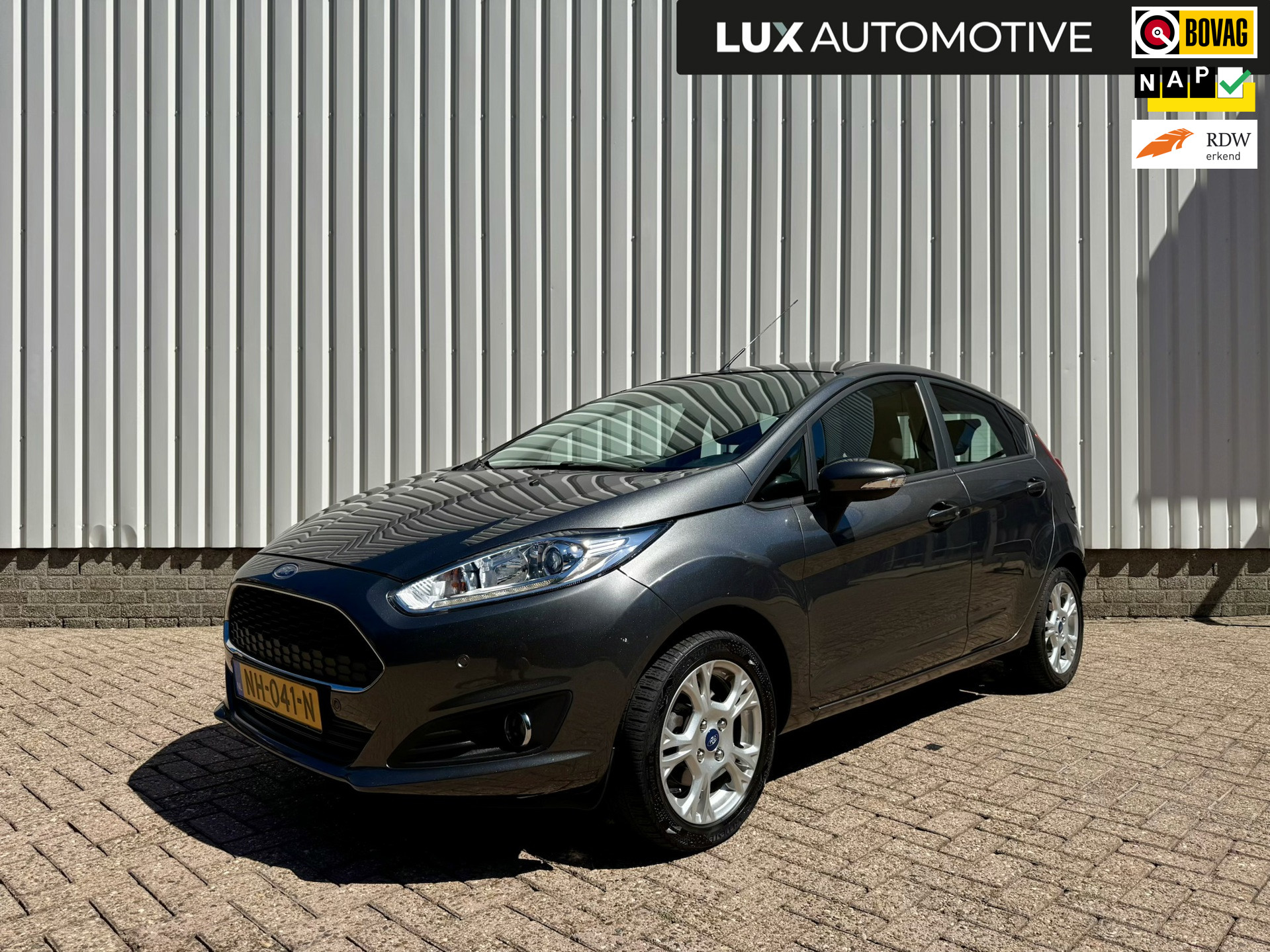 Ford Fiesta 1.0 Style Ultimate, Navi, PDC, Bluetooth, NAP 2017 - voorkant