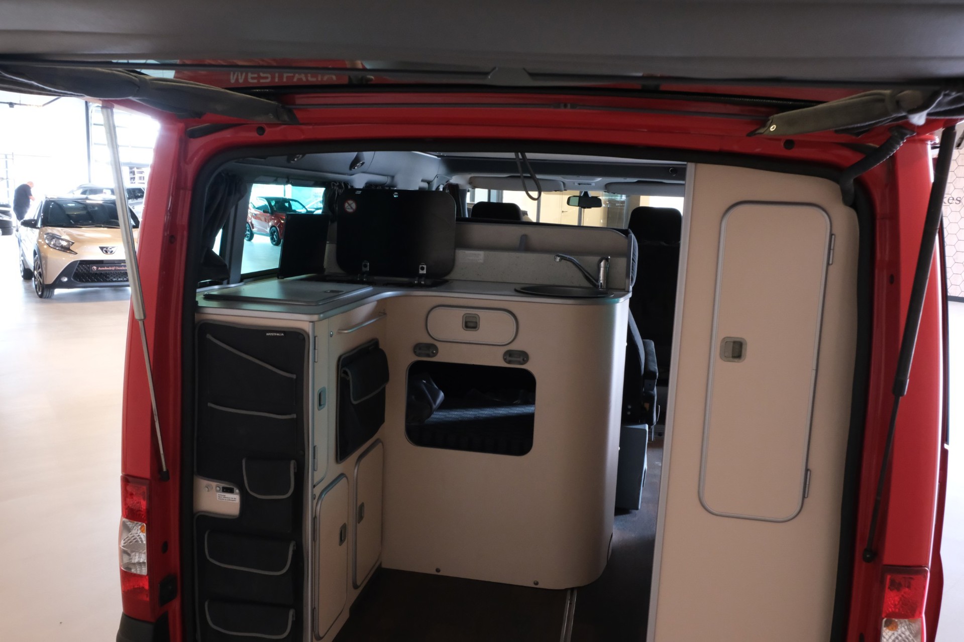 Foto van Ford Transit-nugget