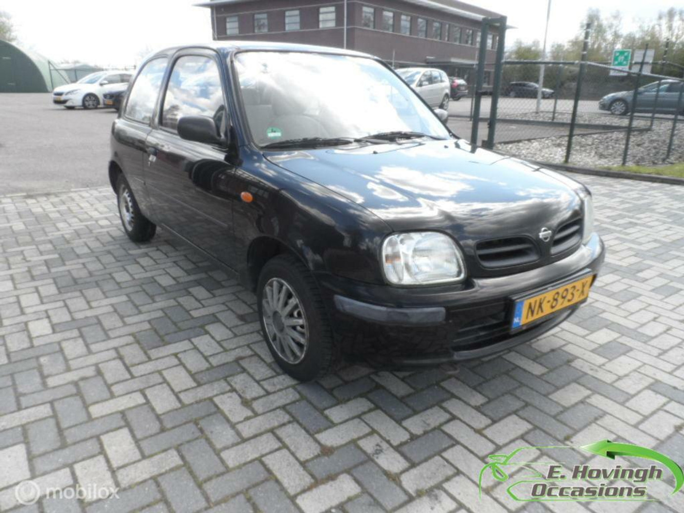 Nissan Micra 1.0 GL leuke kleine zuinige auto 1998 - voorkant