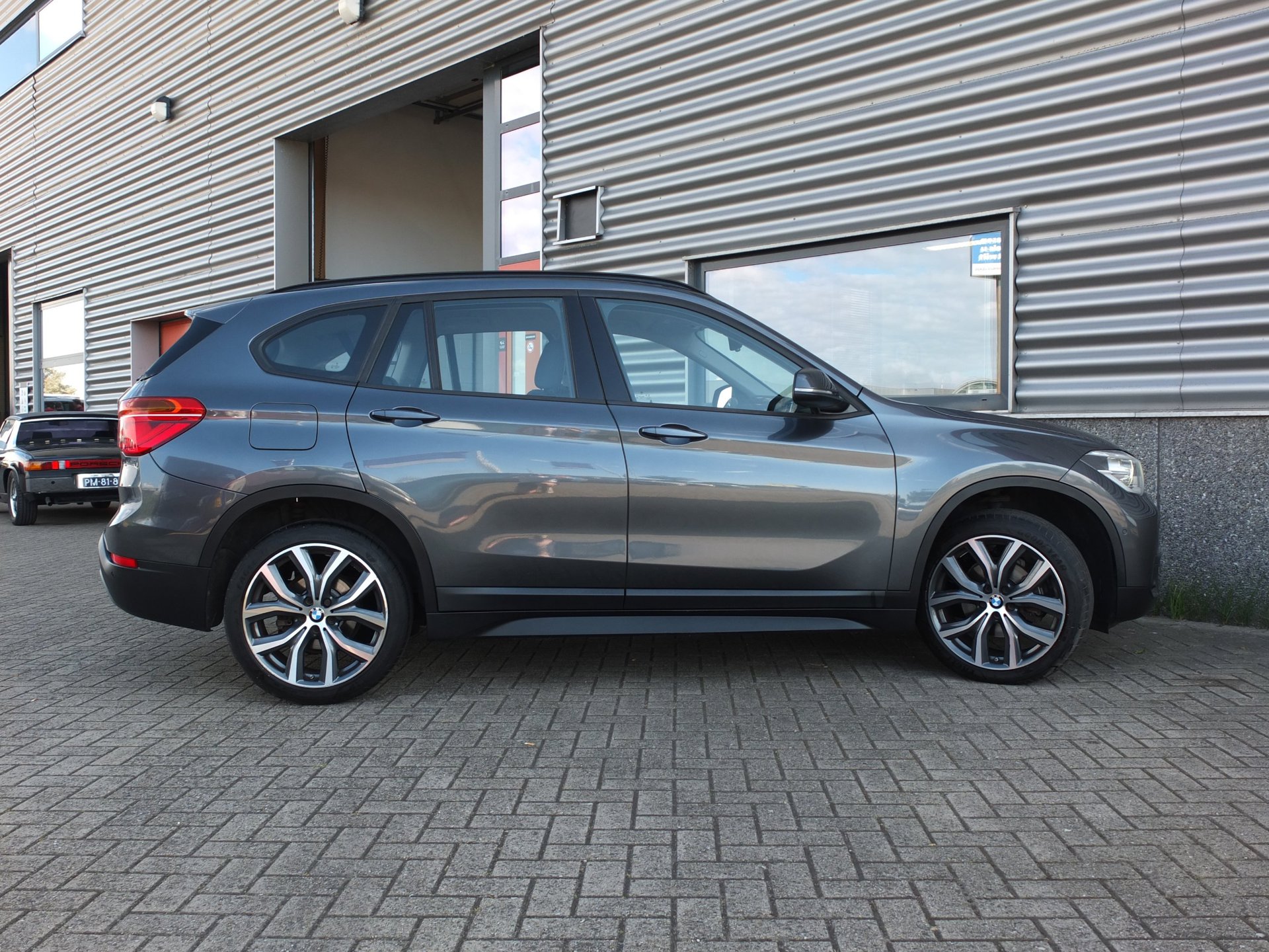Foto van BMW X1 Sdrive18i