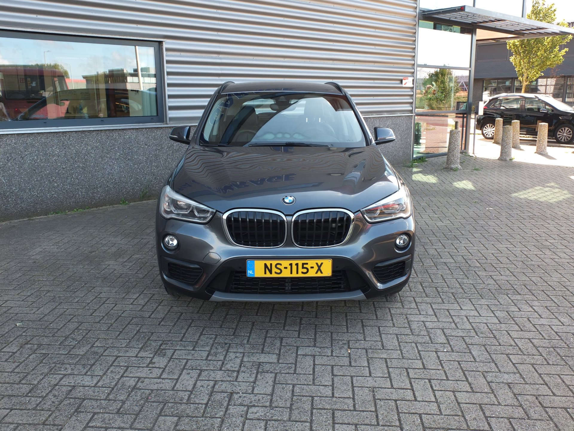 Foto van BMW X1 Sdrive18i