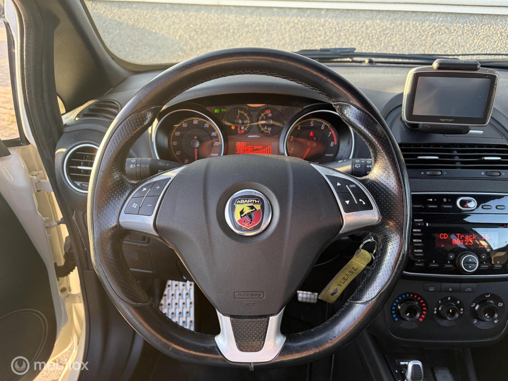 Foto van Fiat Punto Abarth