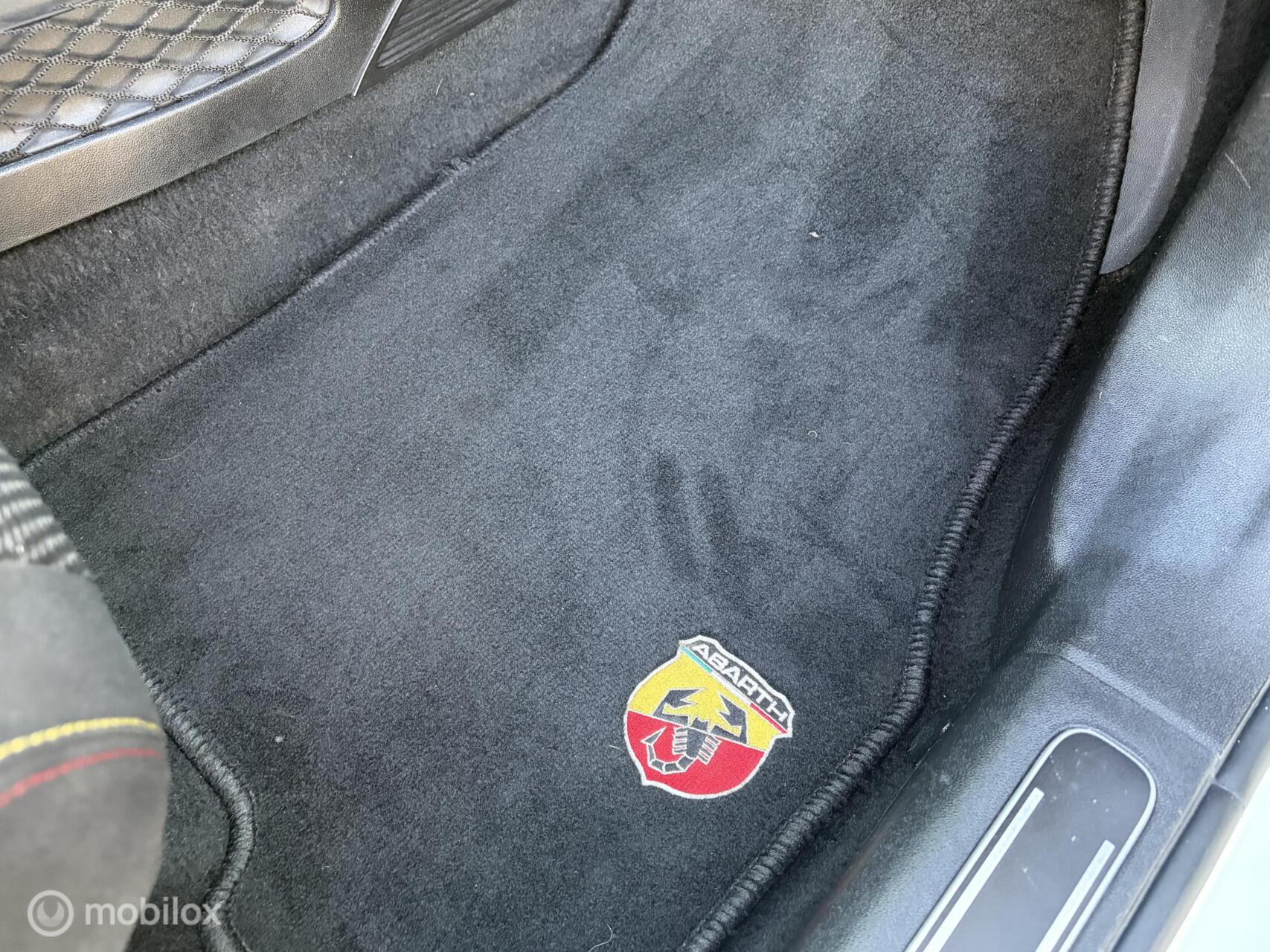 Foto van Fiat Punto Abarth