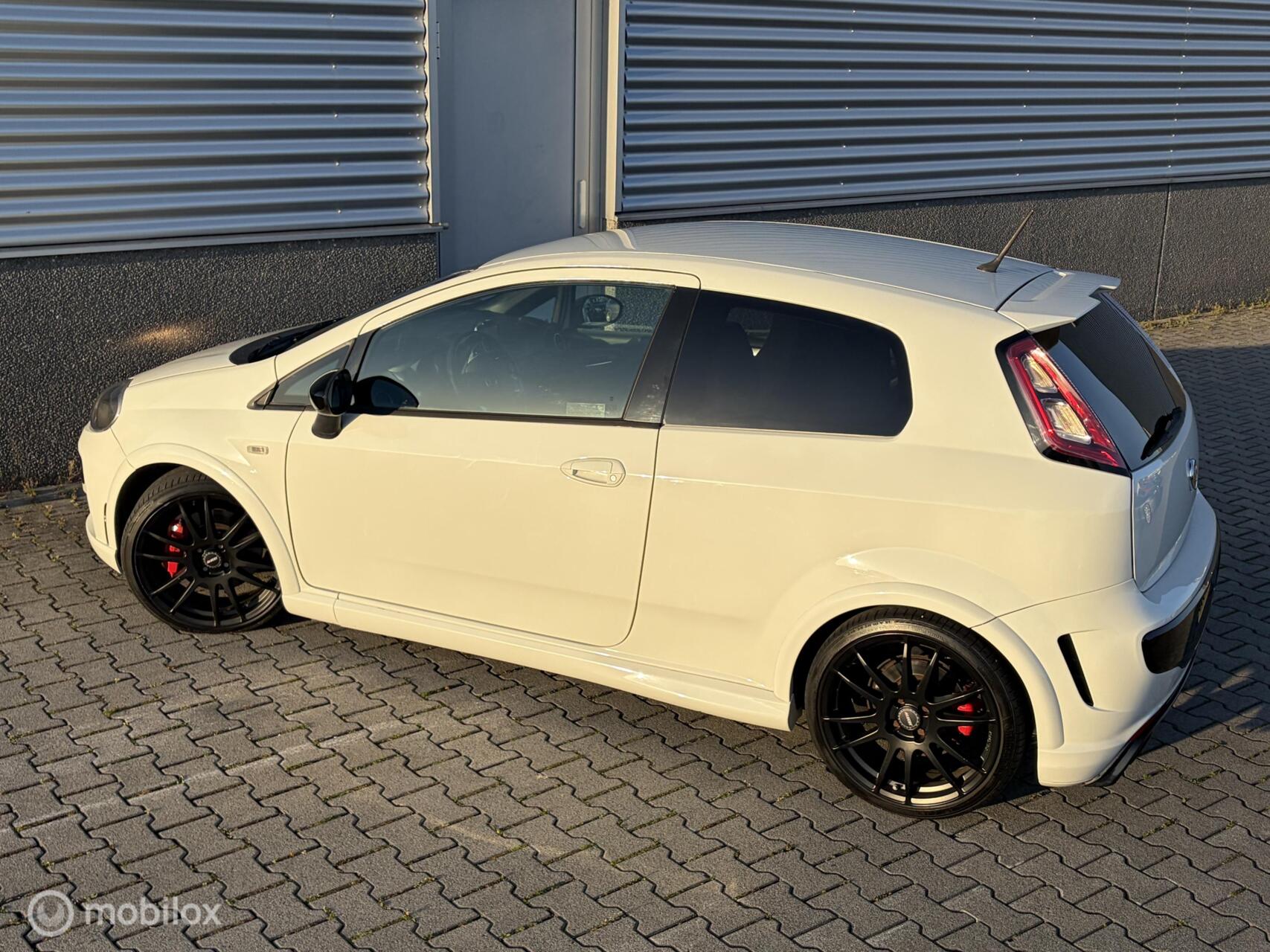 Foto van Fiat Punto Abarth