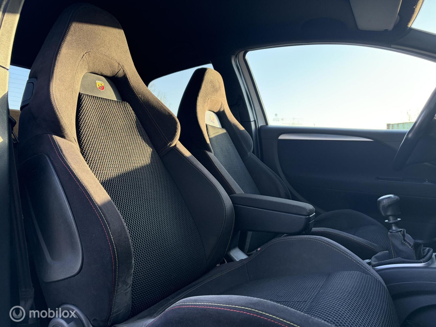 Foto van Fiat Punto Abarth