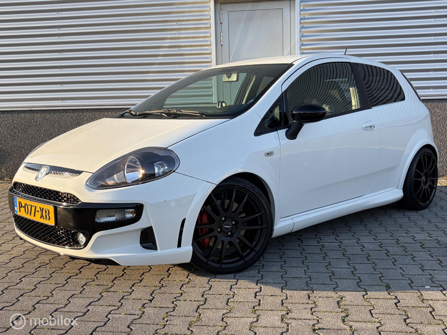 Foto van Fiat Punto Abarth
