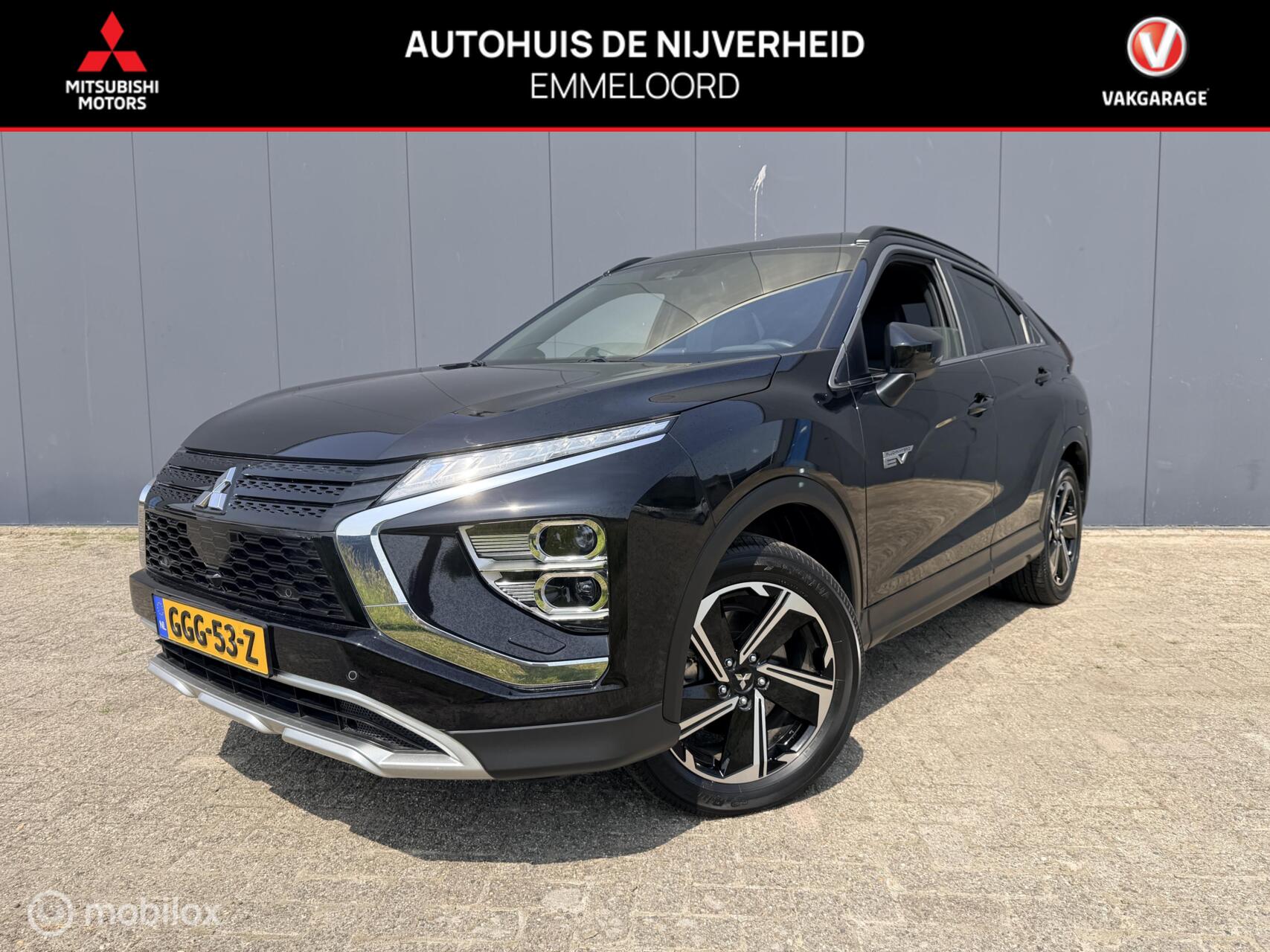 Mitsubishi Mitsubishi Eclipse Cross 2.4 PHEV Intense+ trekhaak|parkeercamera||stoelverwarming 2024 - voorkant
