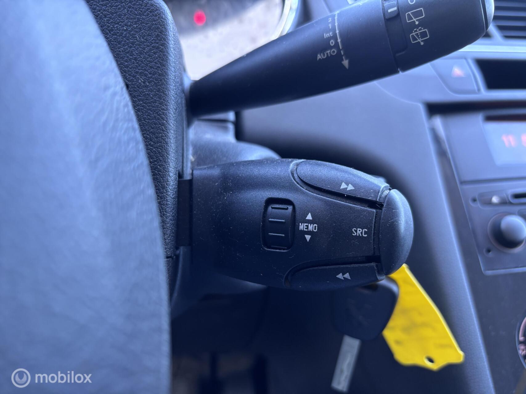 Foto van Peugeot 5008