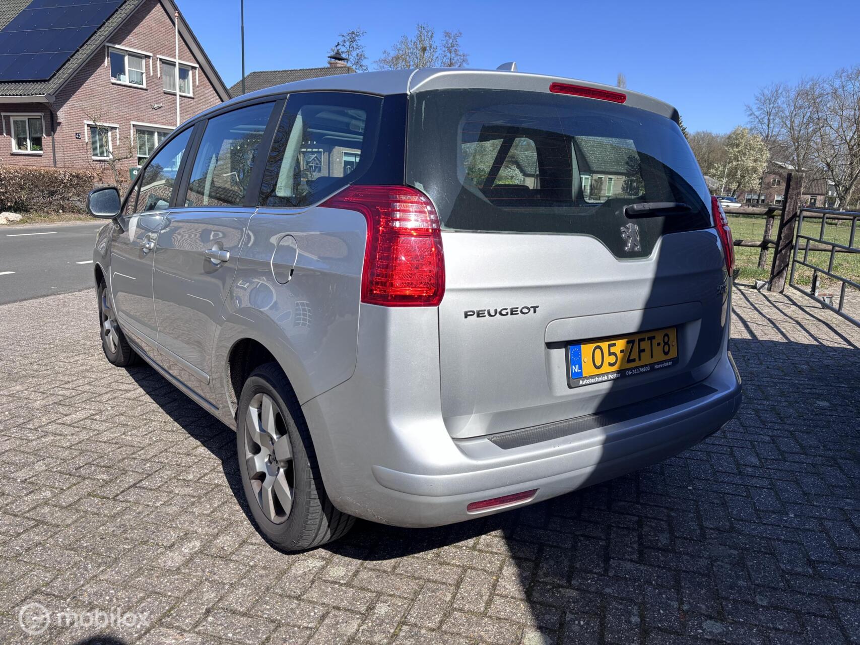 Foto van Peugeot 5008